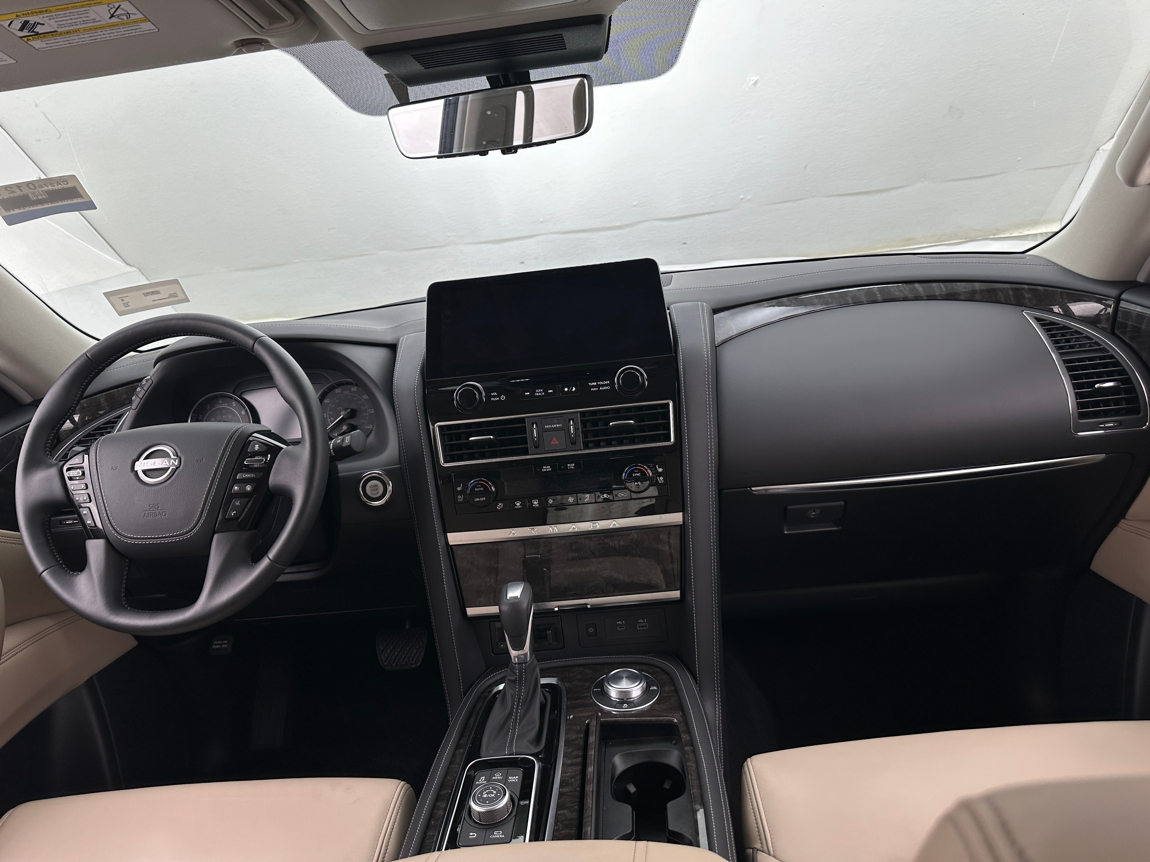 2024 Nissan Armada Platinum Edition 2