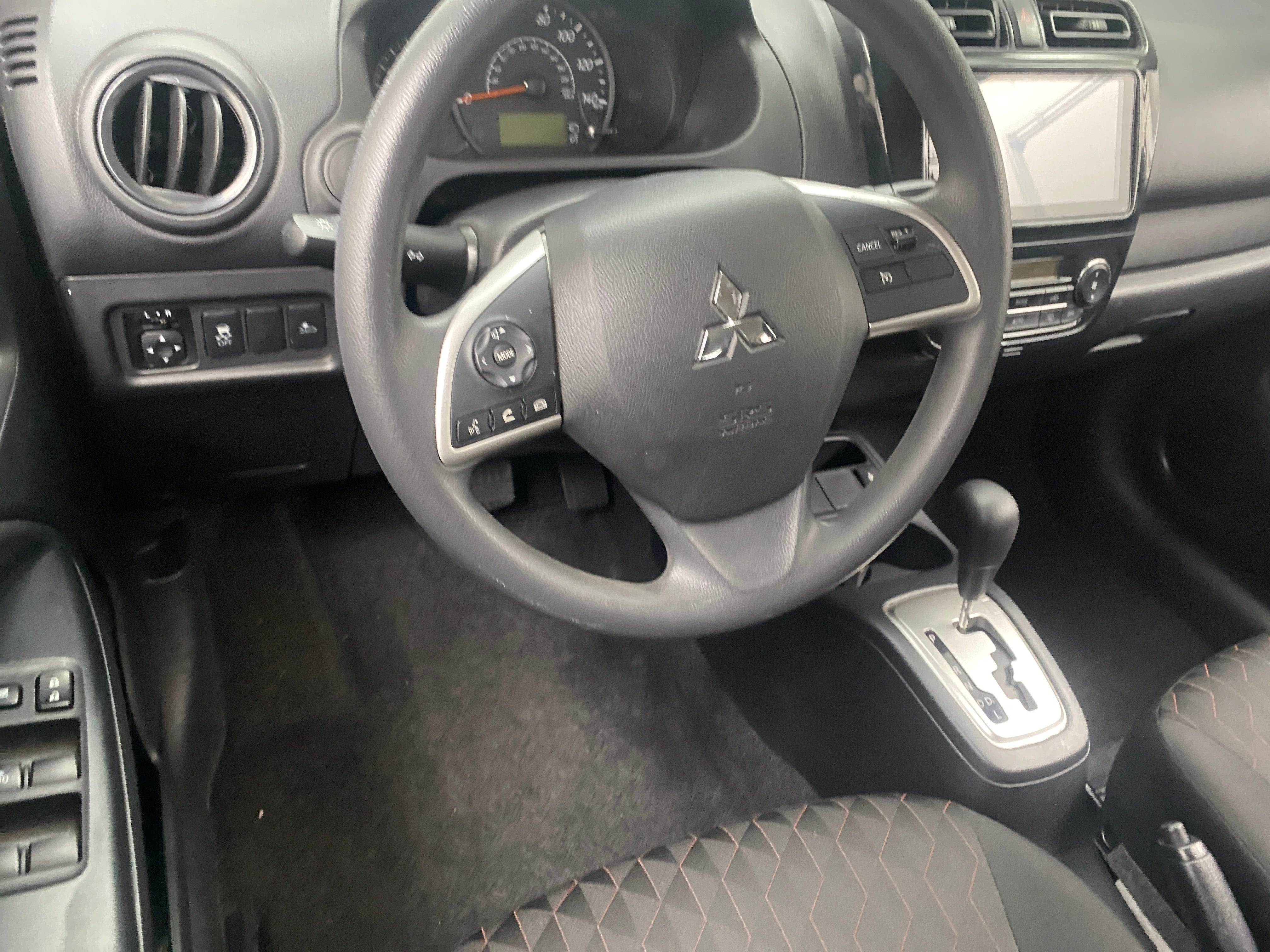 2022 Mitsubishi Mirage ES 5