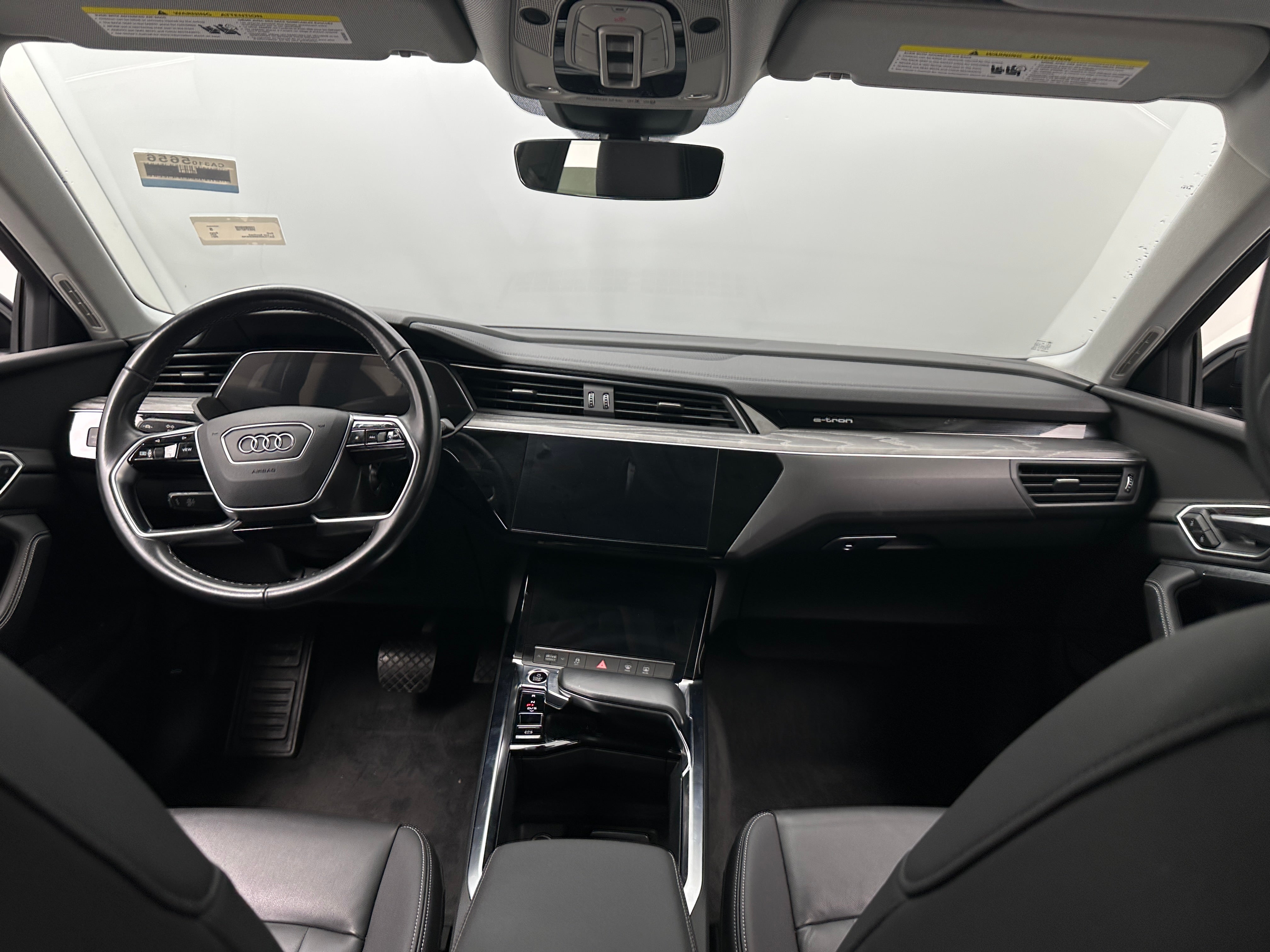 2021 Audi e-tron S Premium 2
