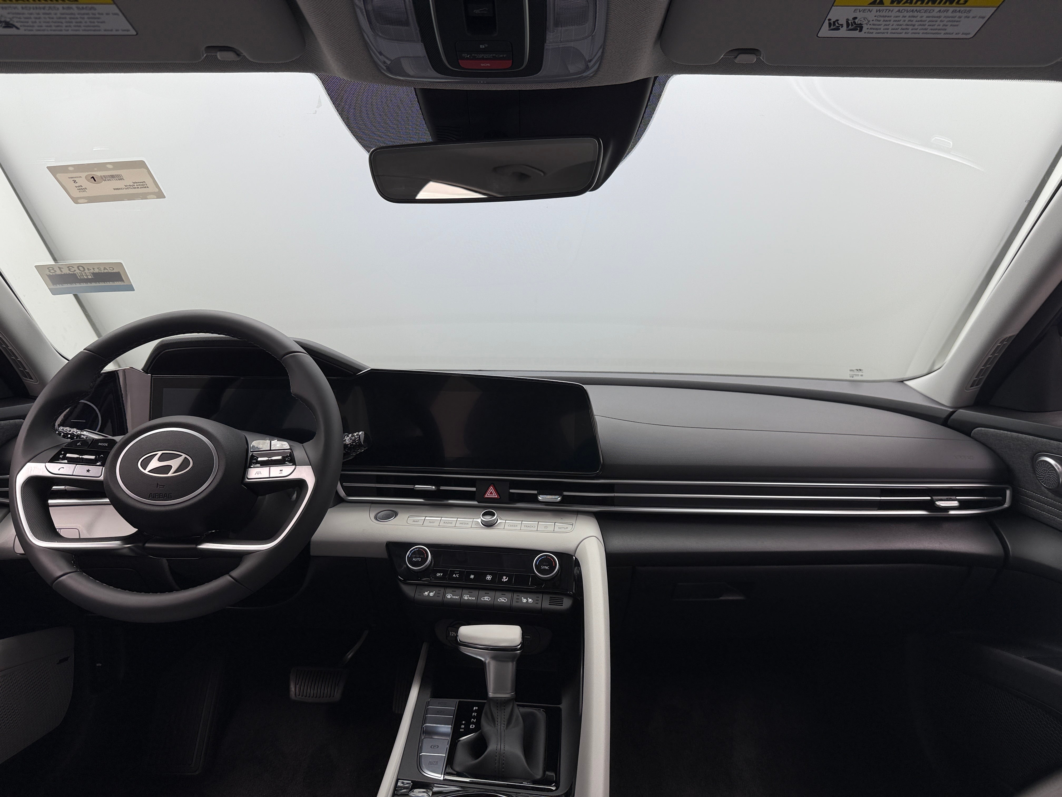 2025 Hyundai Elantra Limited Edition 2