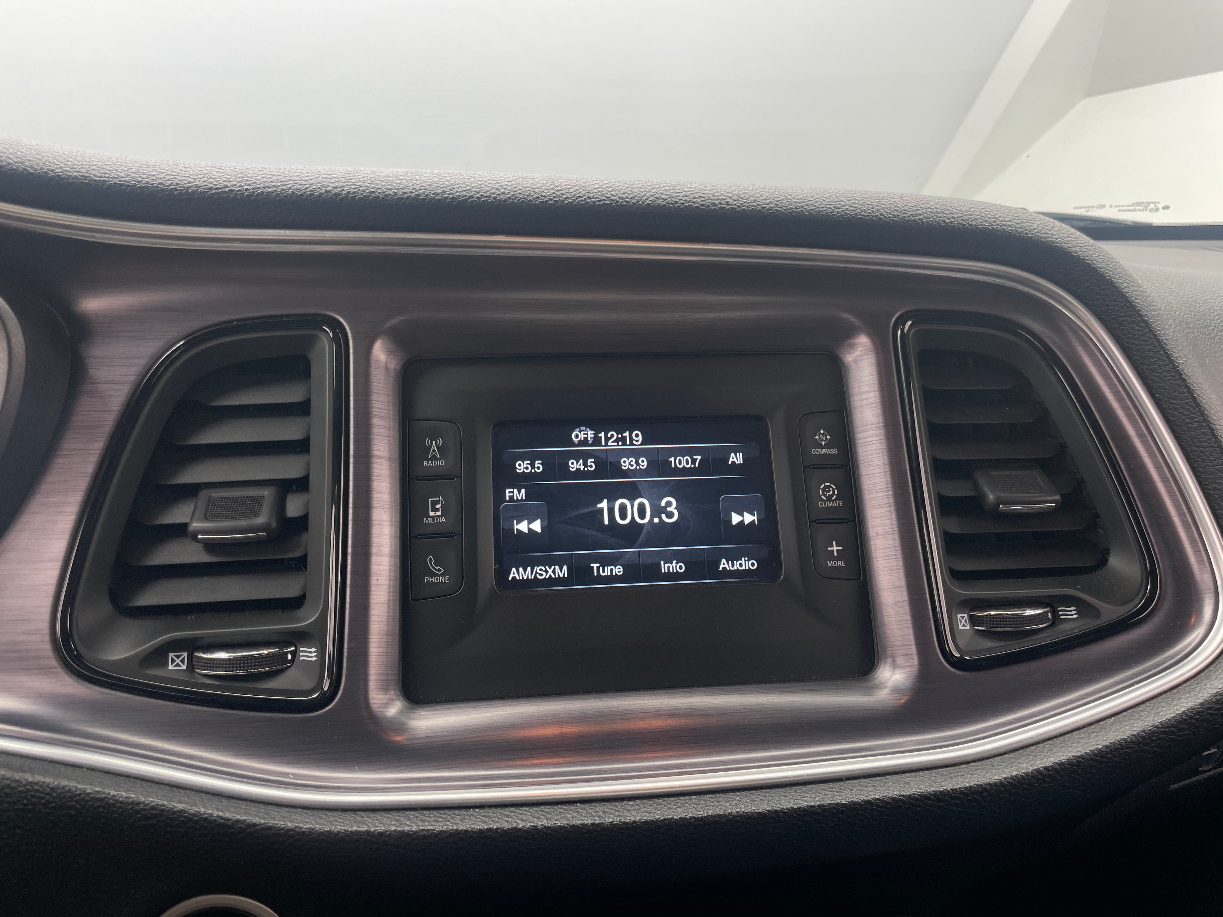 2015 Dodge Challenger R/T 3