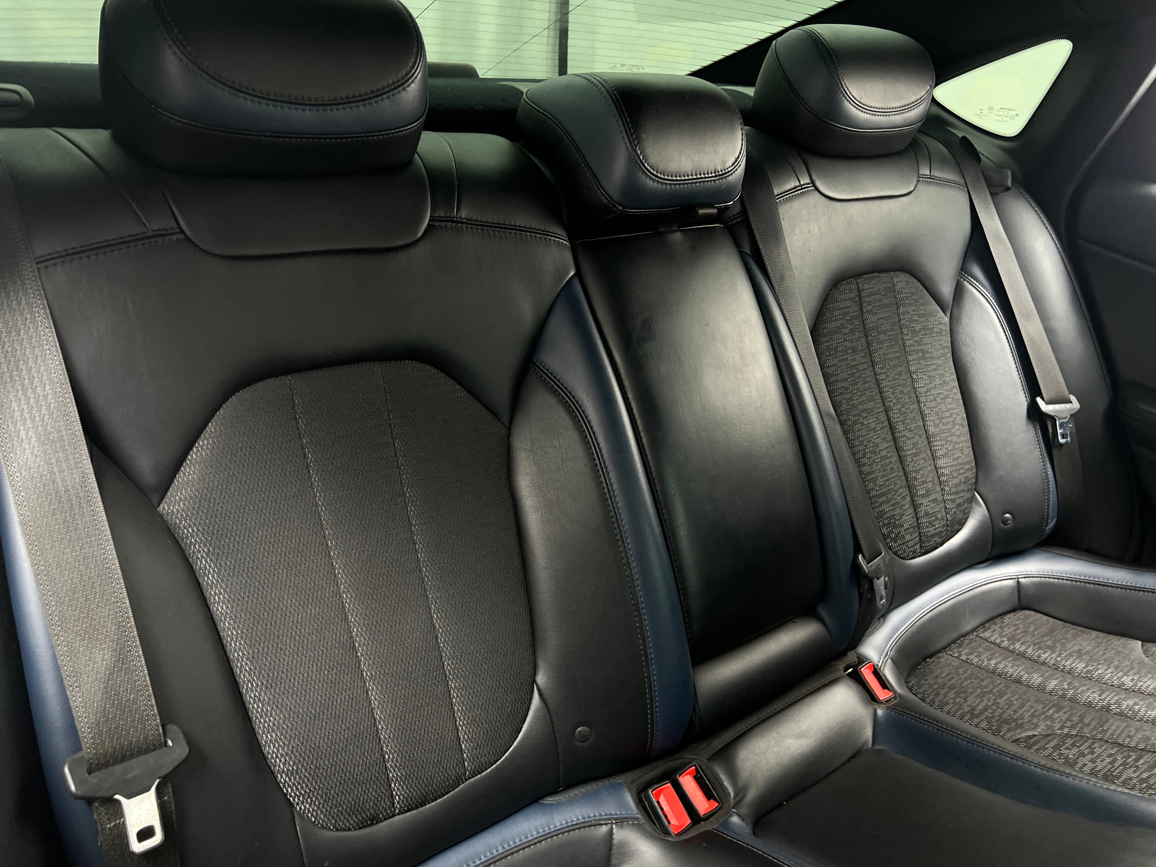 2015 Chrysler 200 S 5