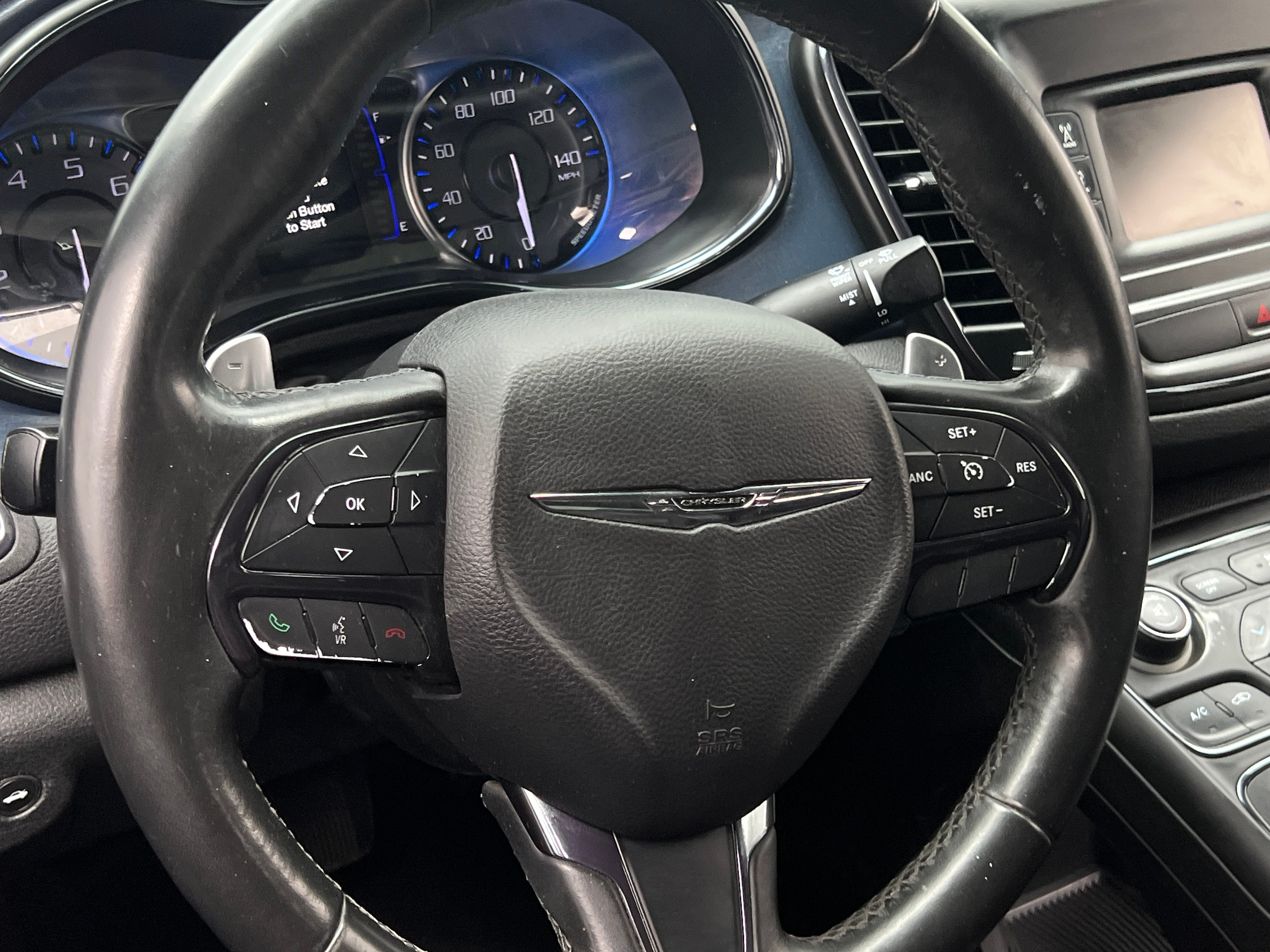 2015 Chrysler 200 S 4