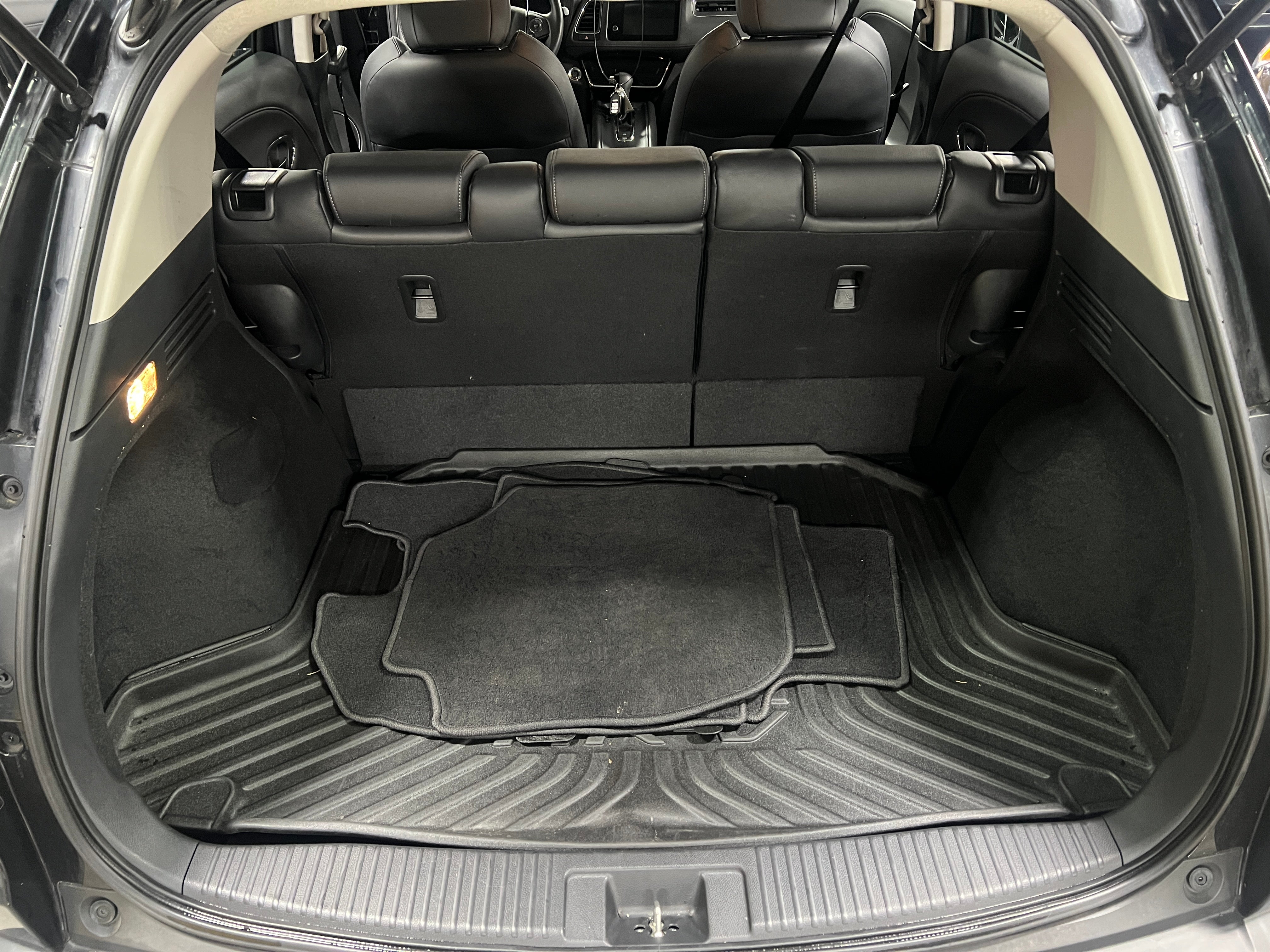 2019 Honda HR-V EX-L 6