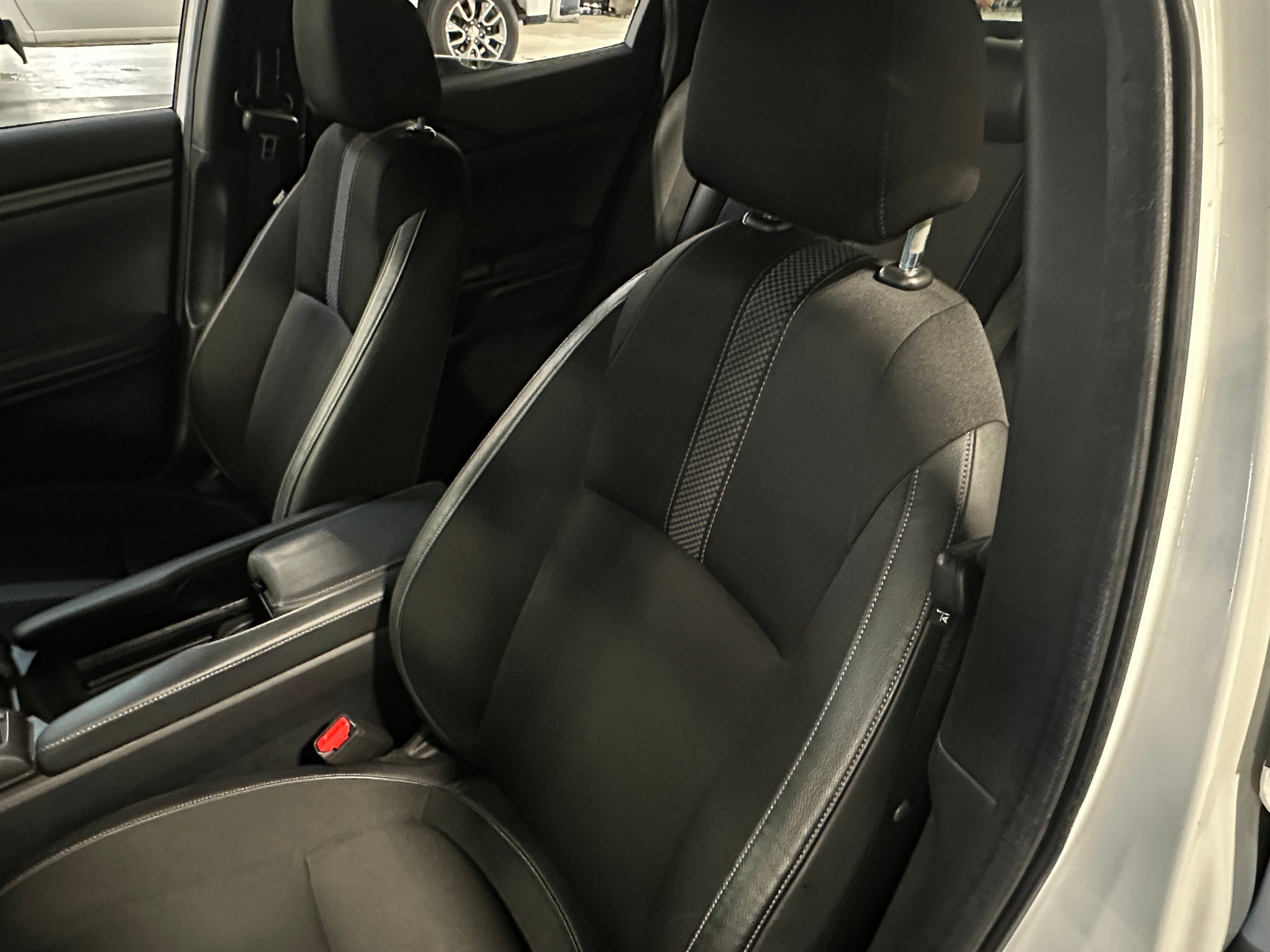 2021 Honda Civic Sport 2
