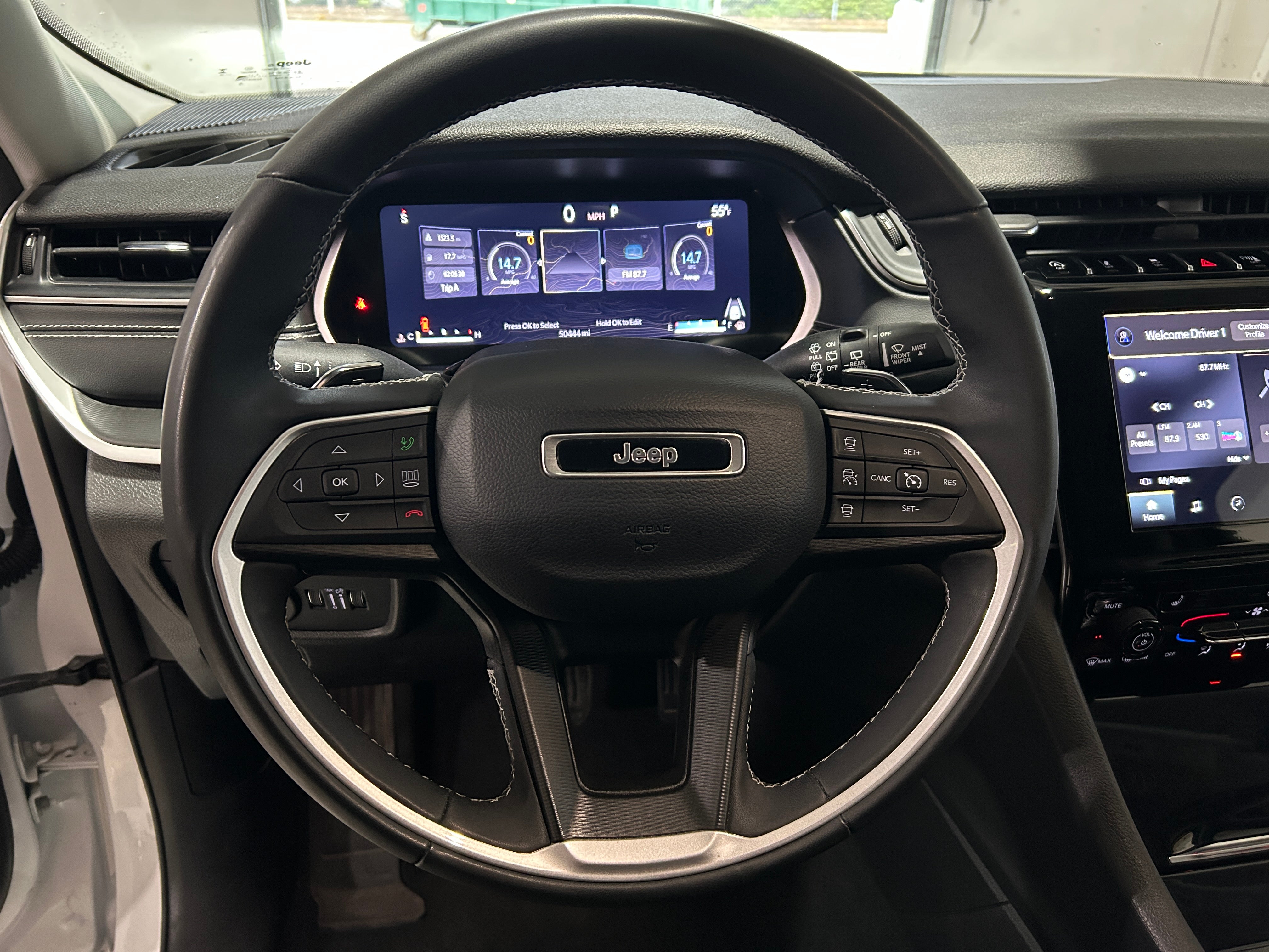 2023 Jeep Grand Cherokee L Laredo 5
