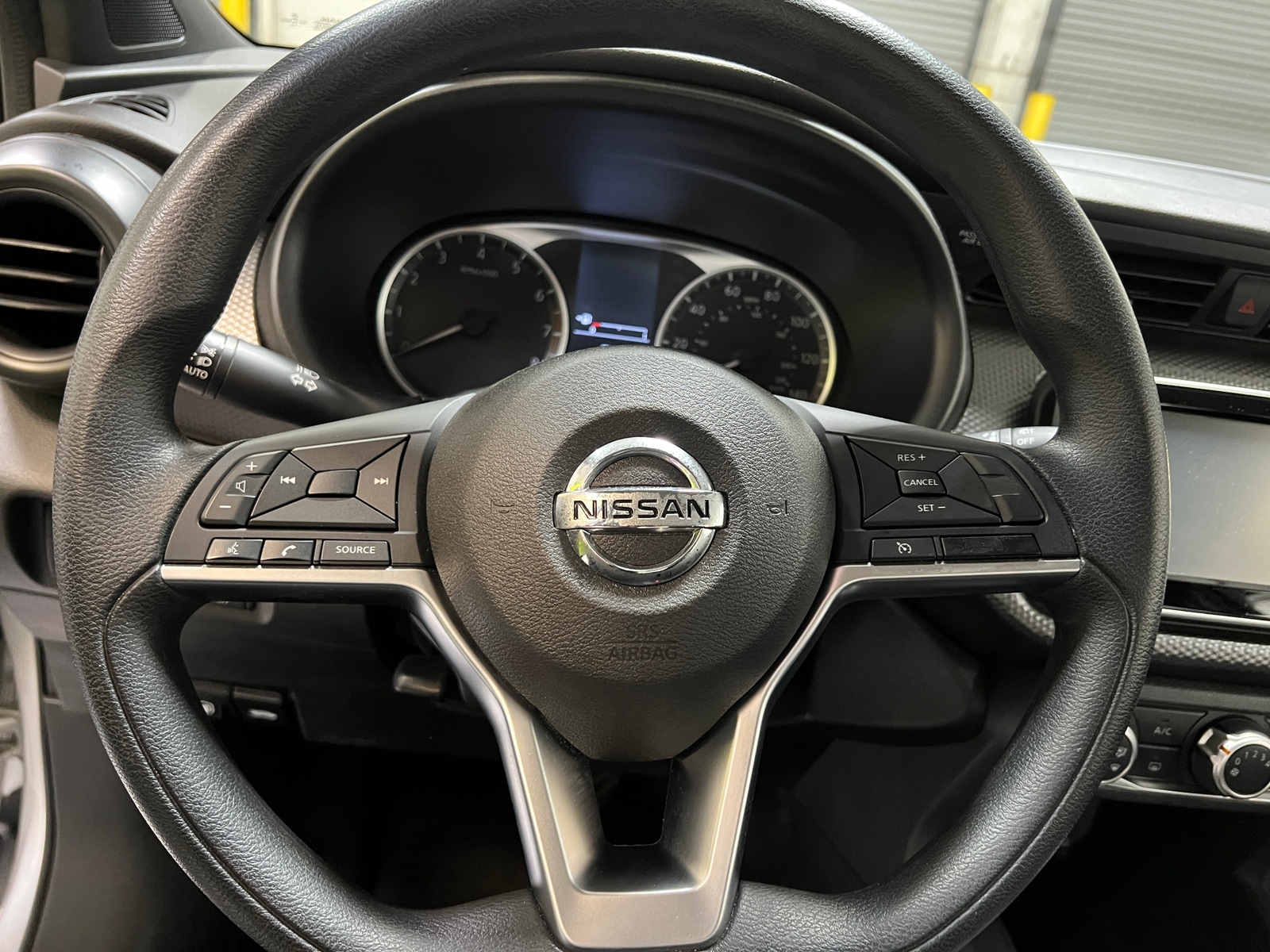 Thumbnail: 2020 Nissan Kicks - 5