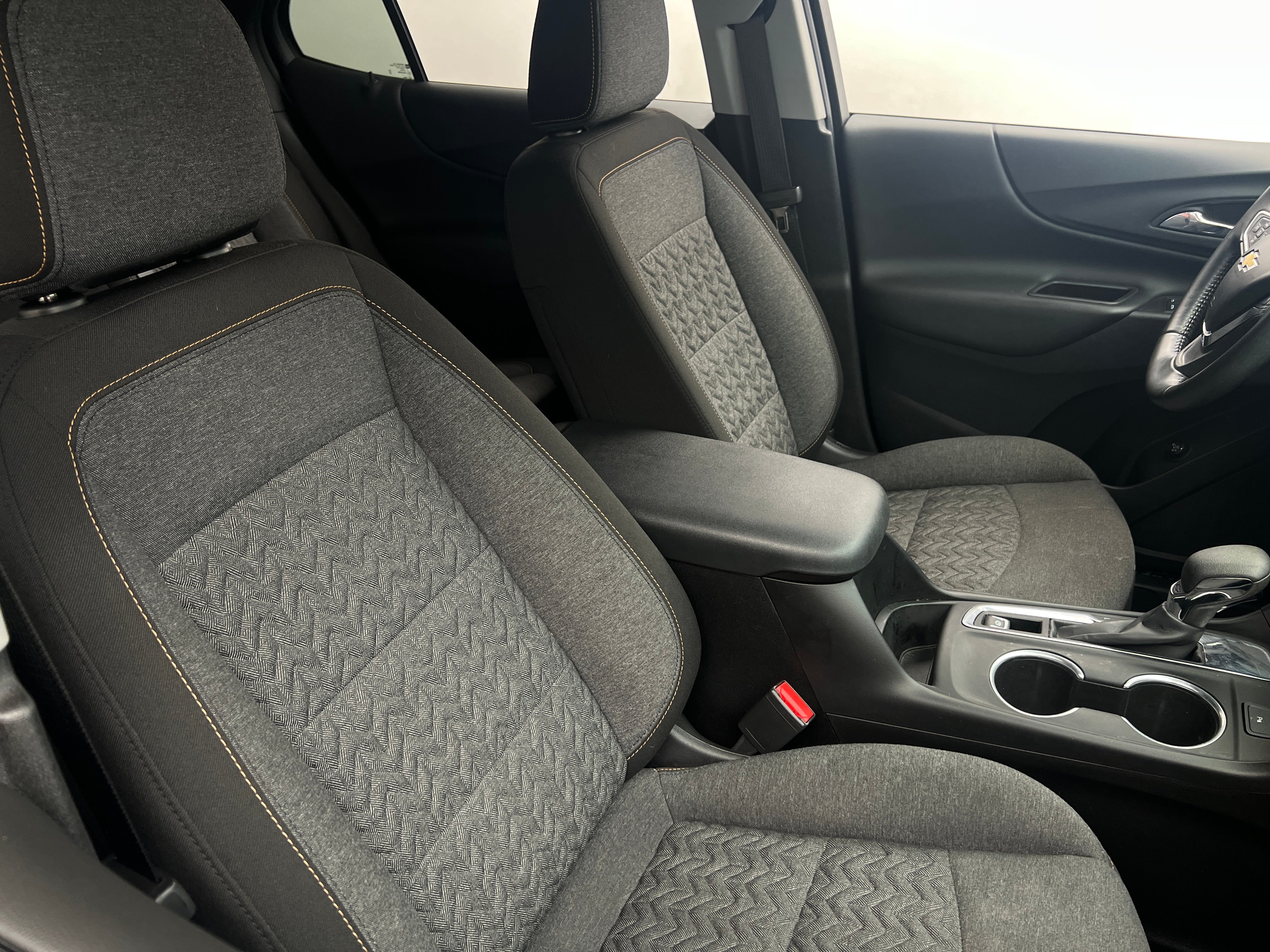 2022 Chevrolet Equinox LT 2