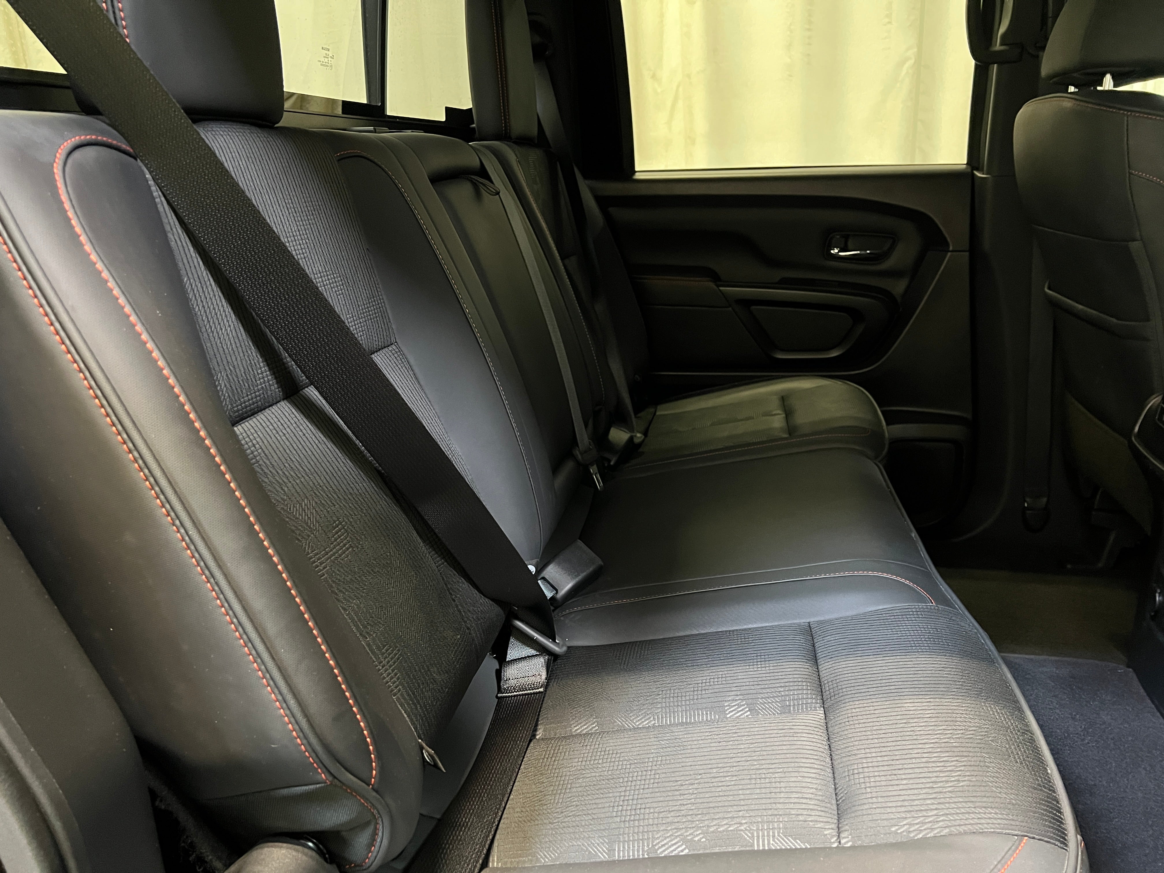 2023 Nissan Titan PRO-4X 6