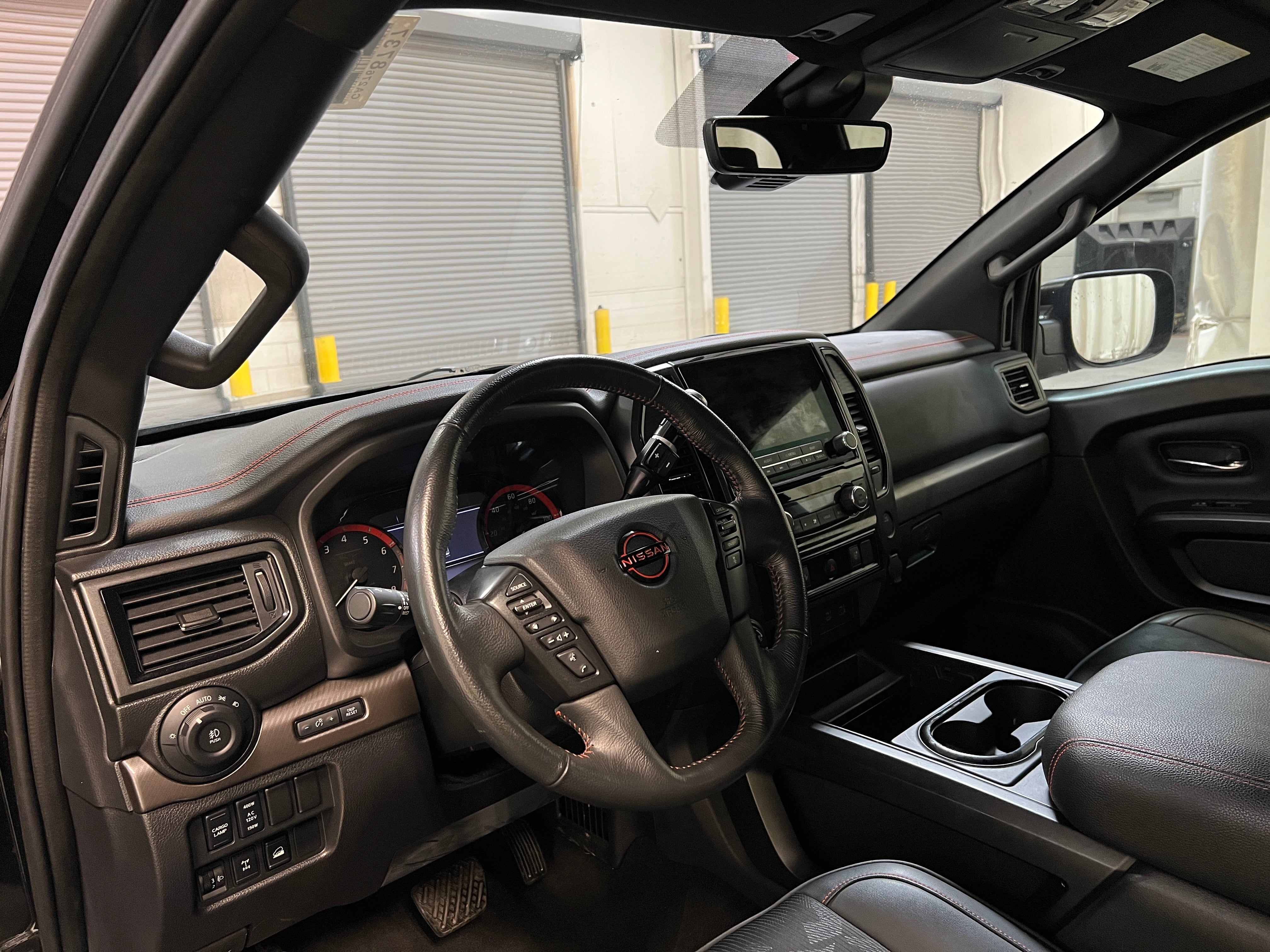 2023 Nissan Titan PRO-4X 3