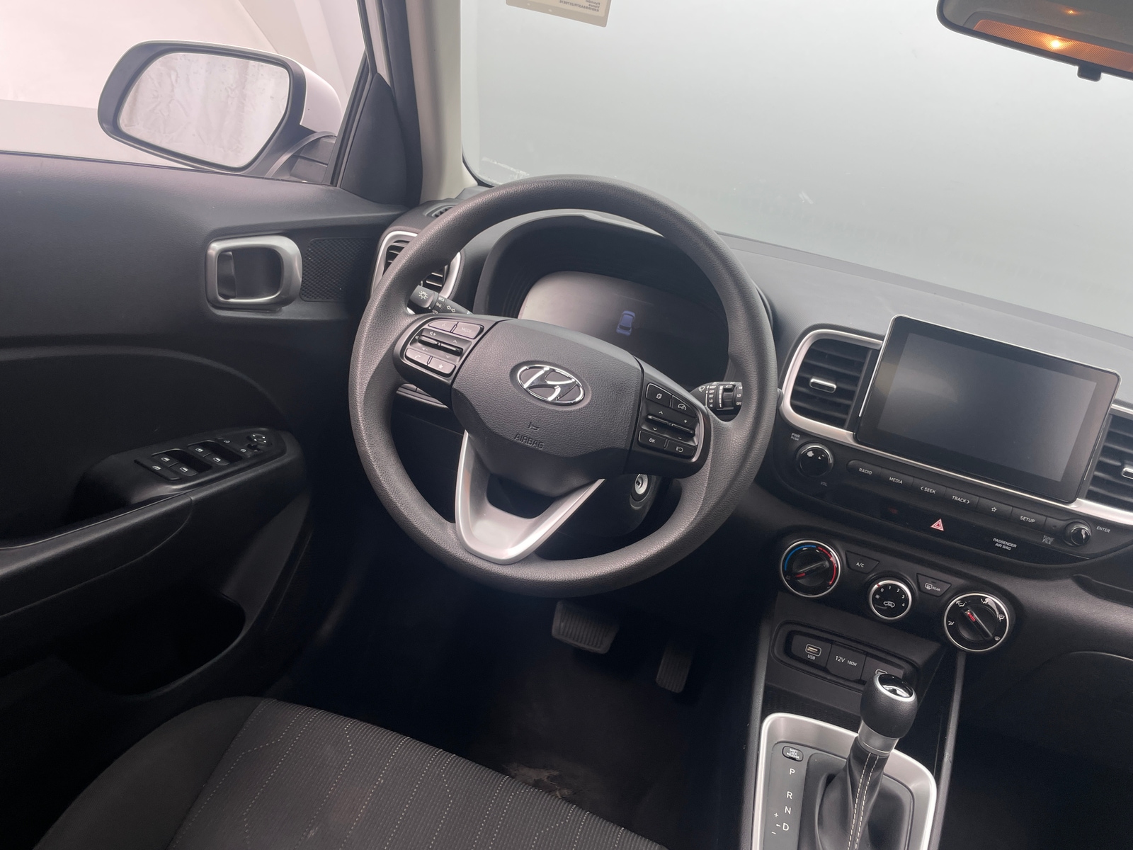 Thumbnail: 2024 Hyundai Venue - 5