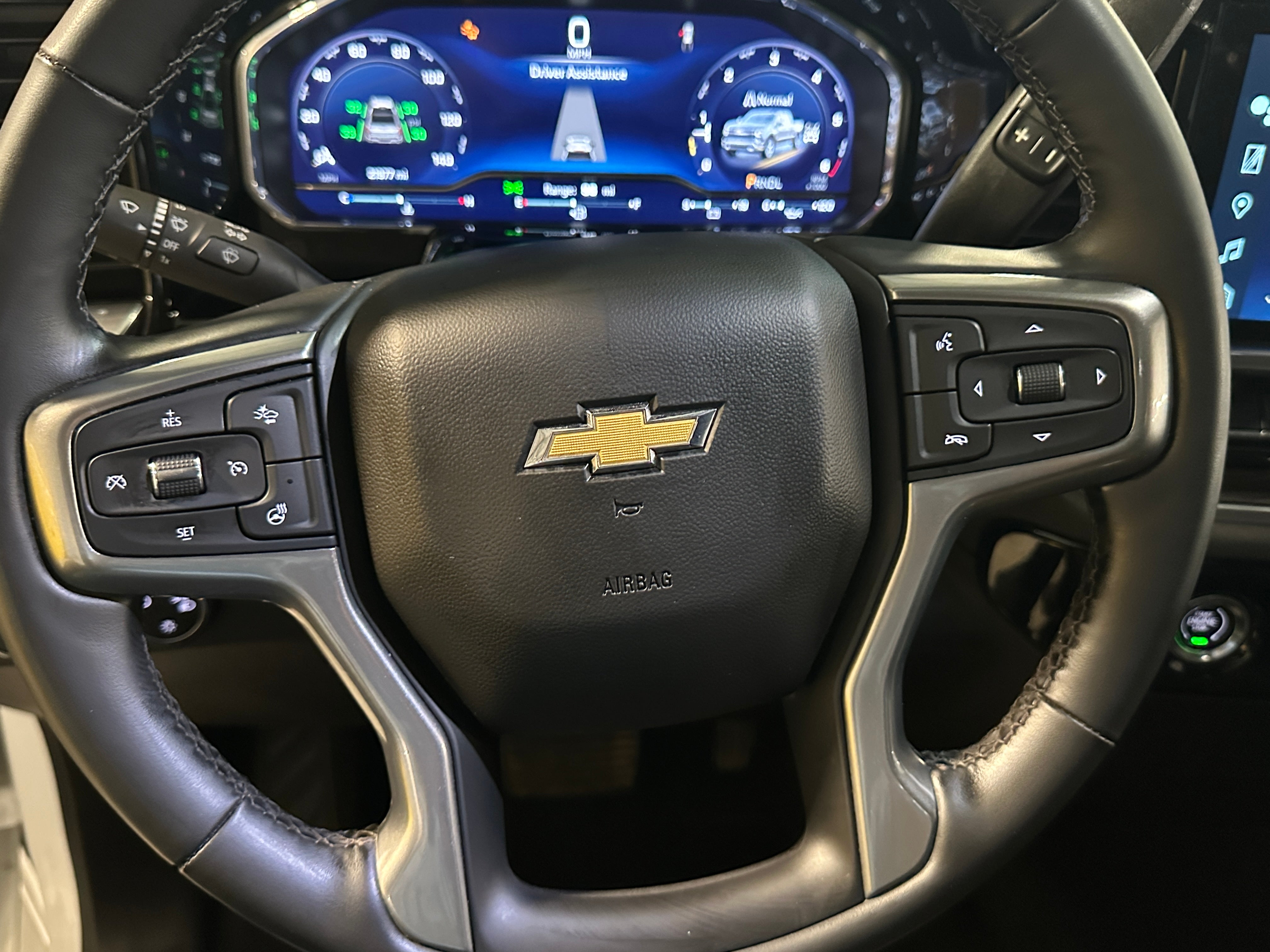 2023 Chevrolet Silverado 1500 LT 4