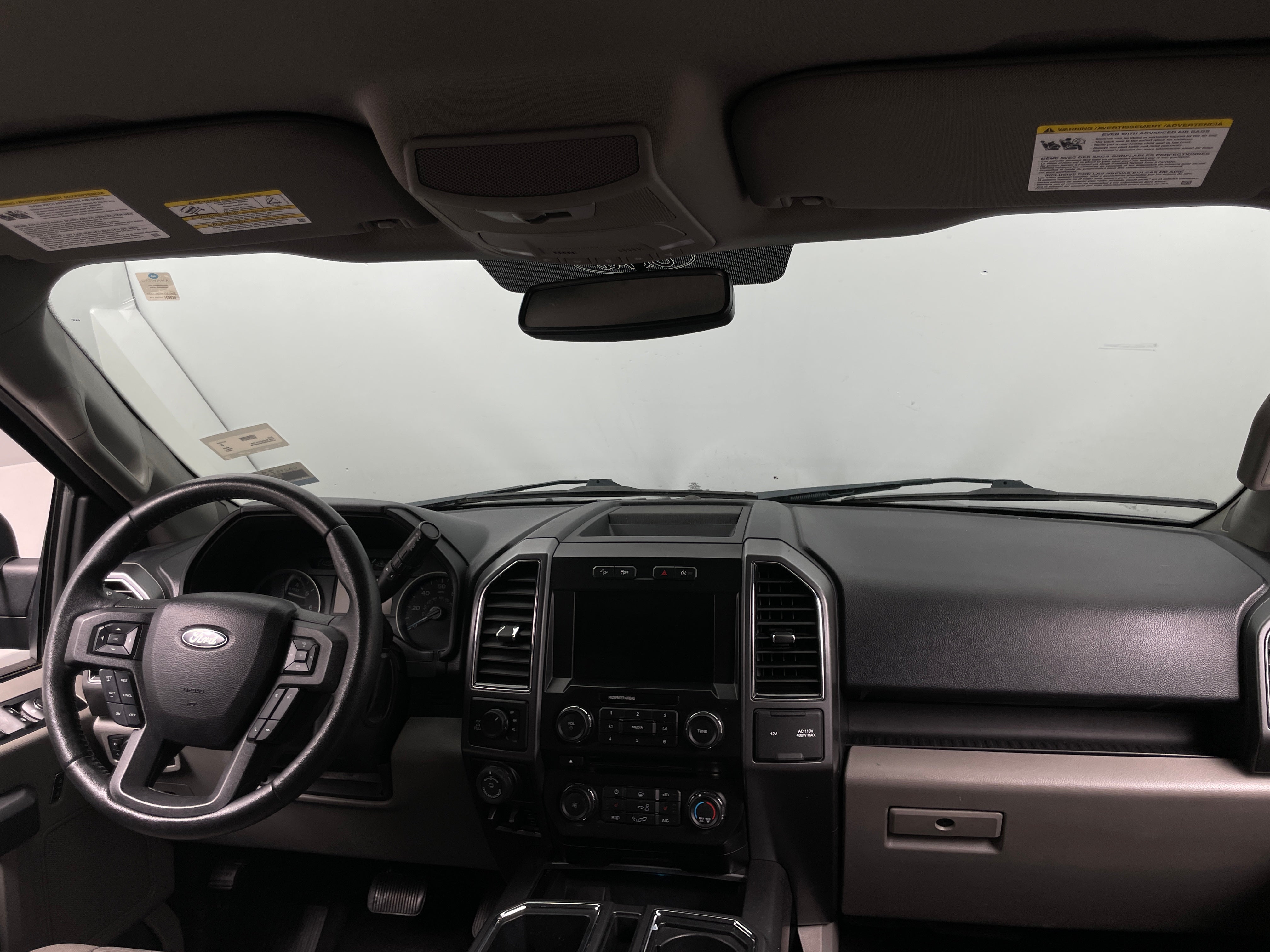 2017 Ford Econoline E-150 3
