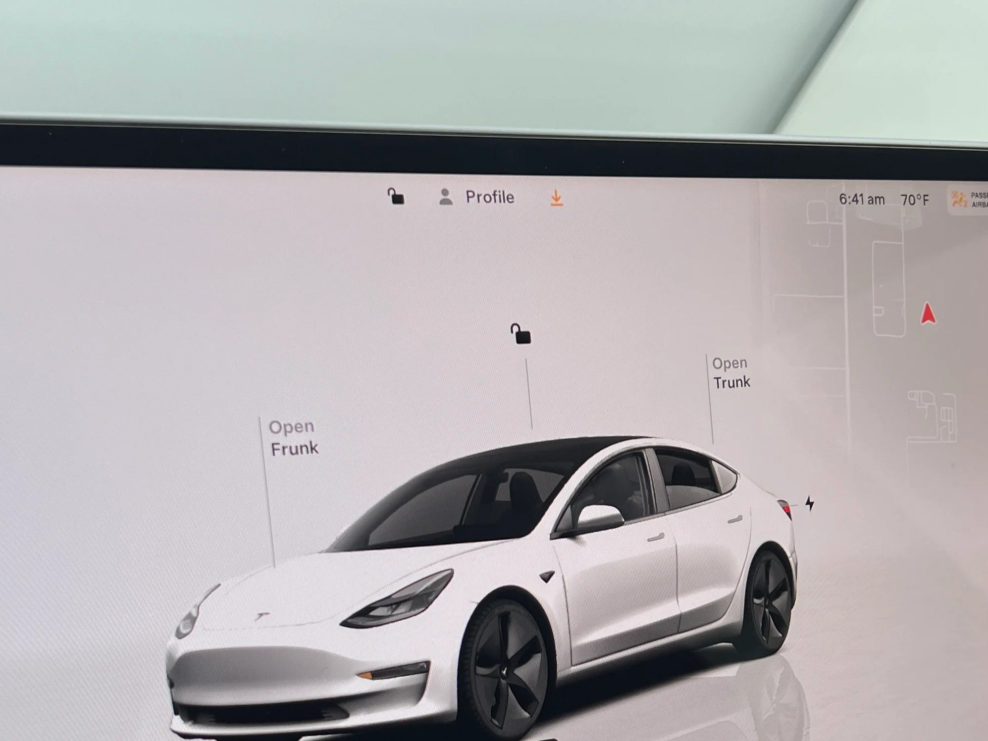 2023 Tesla Model 3 Standard Range 3