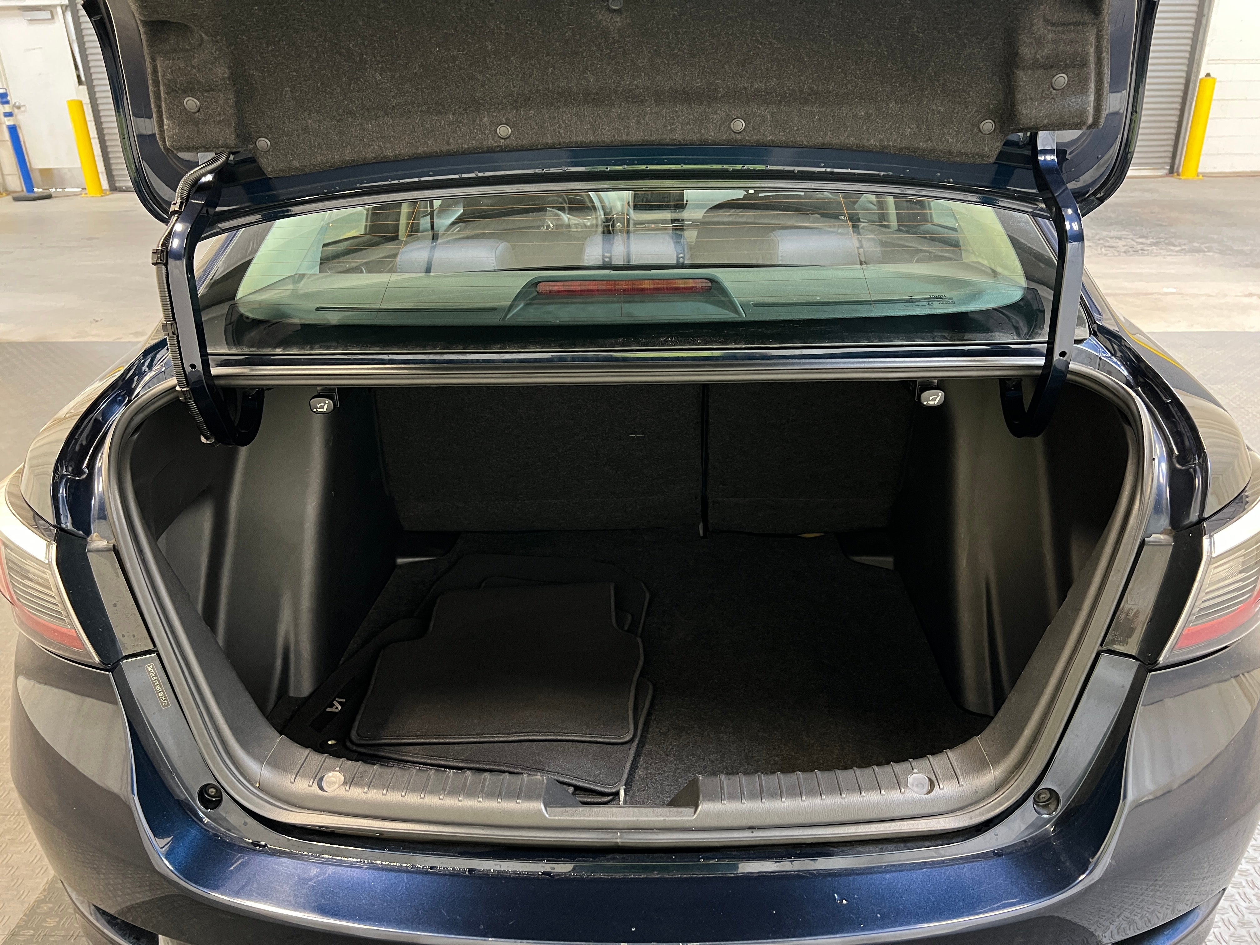 2017 Toyota Yaris iA Base 7