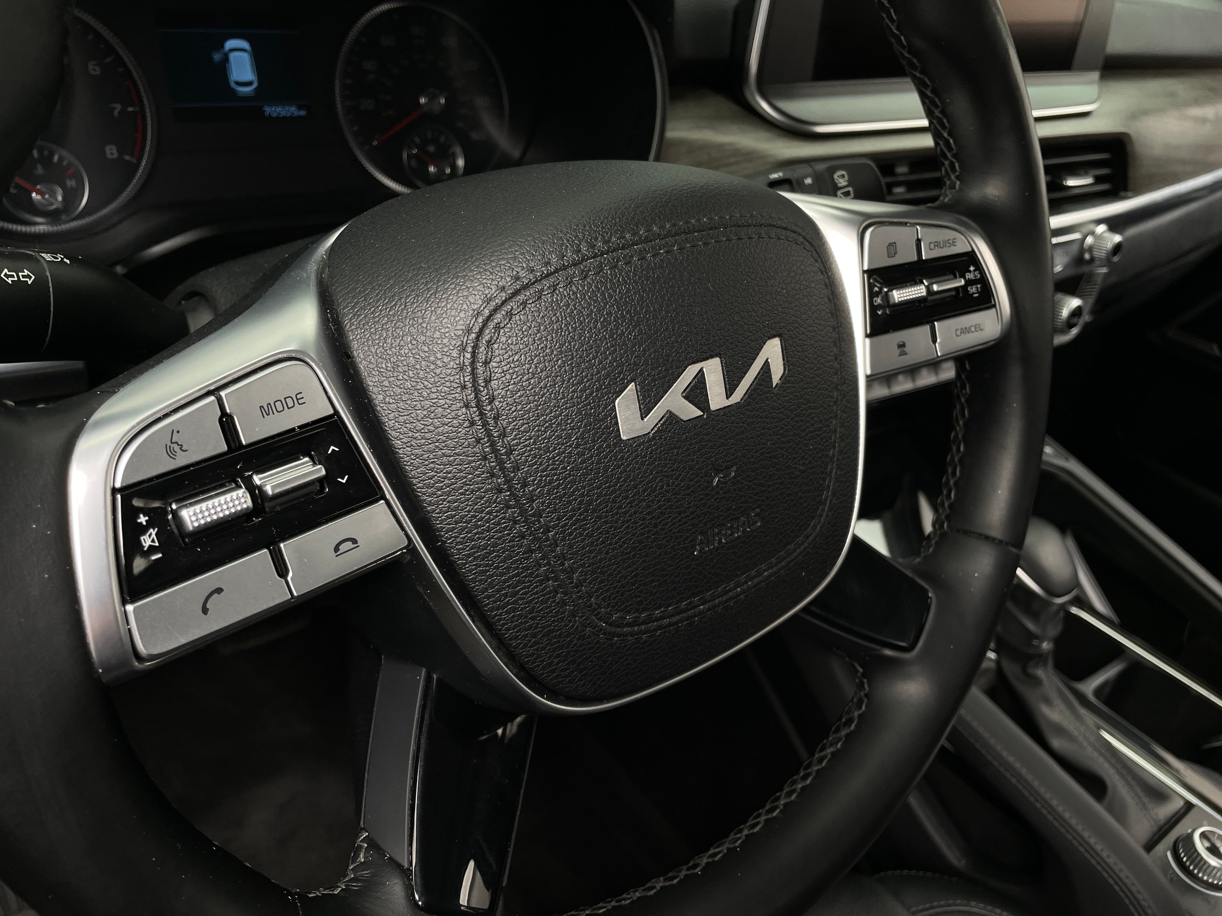 2022 Kia Telluride EX 4