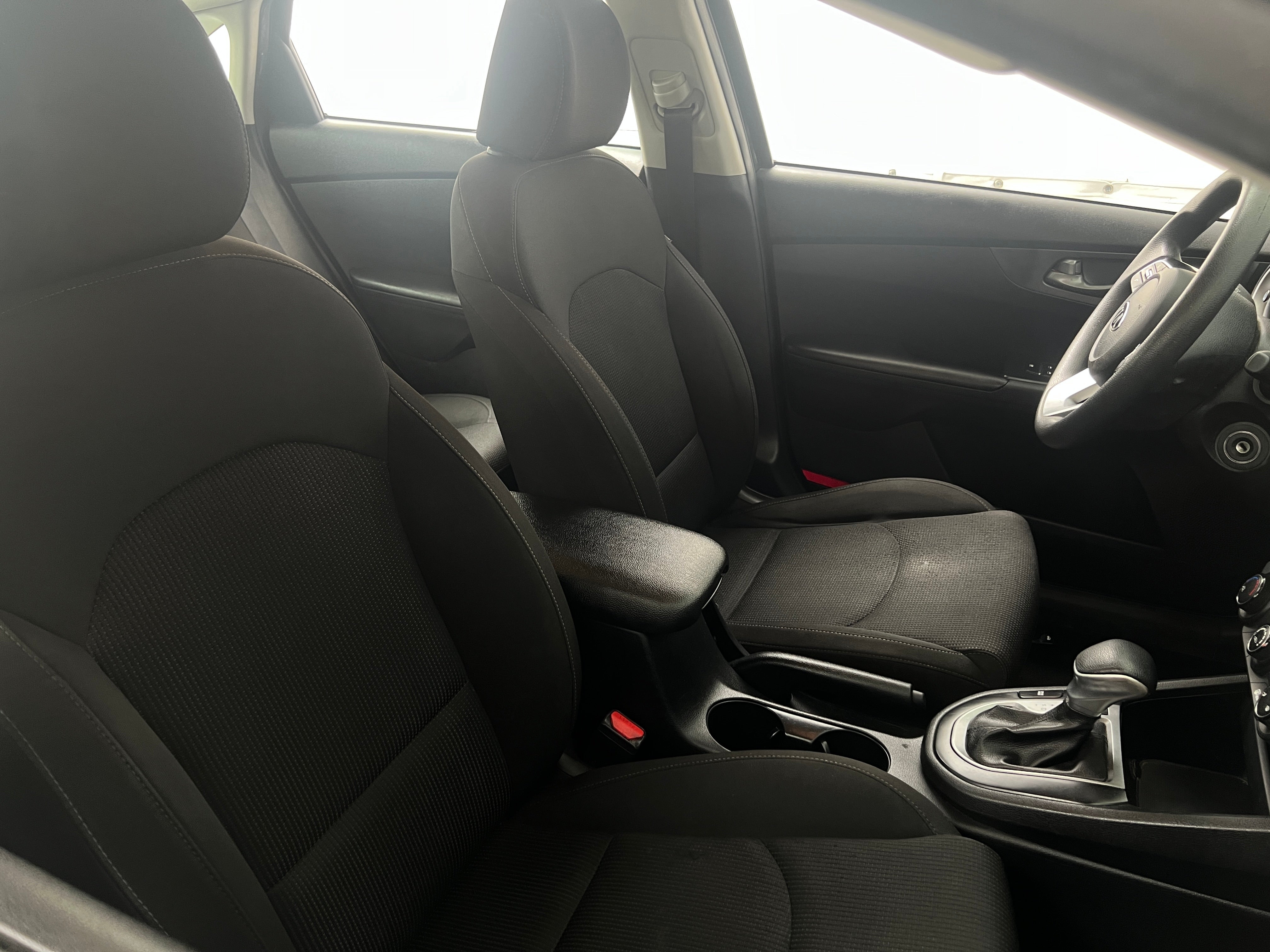 2021 Kia Forte LXS 2