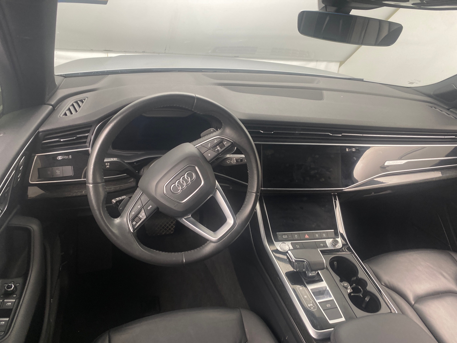 Thumbnail: 2020 Audi Q7 - 4