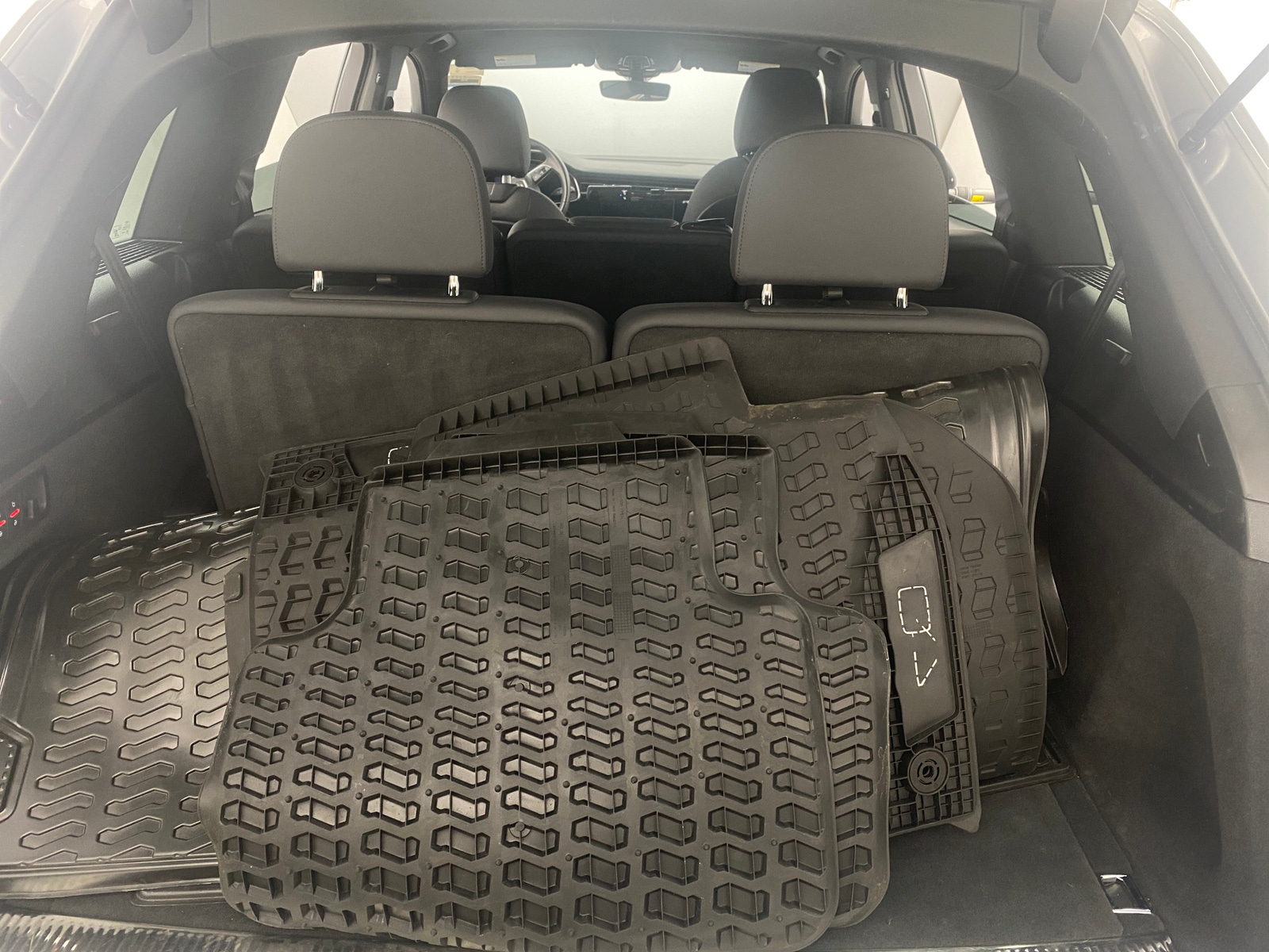 Thumbnail: 2020 Audi Q7 - 6