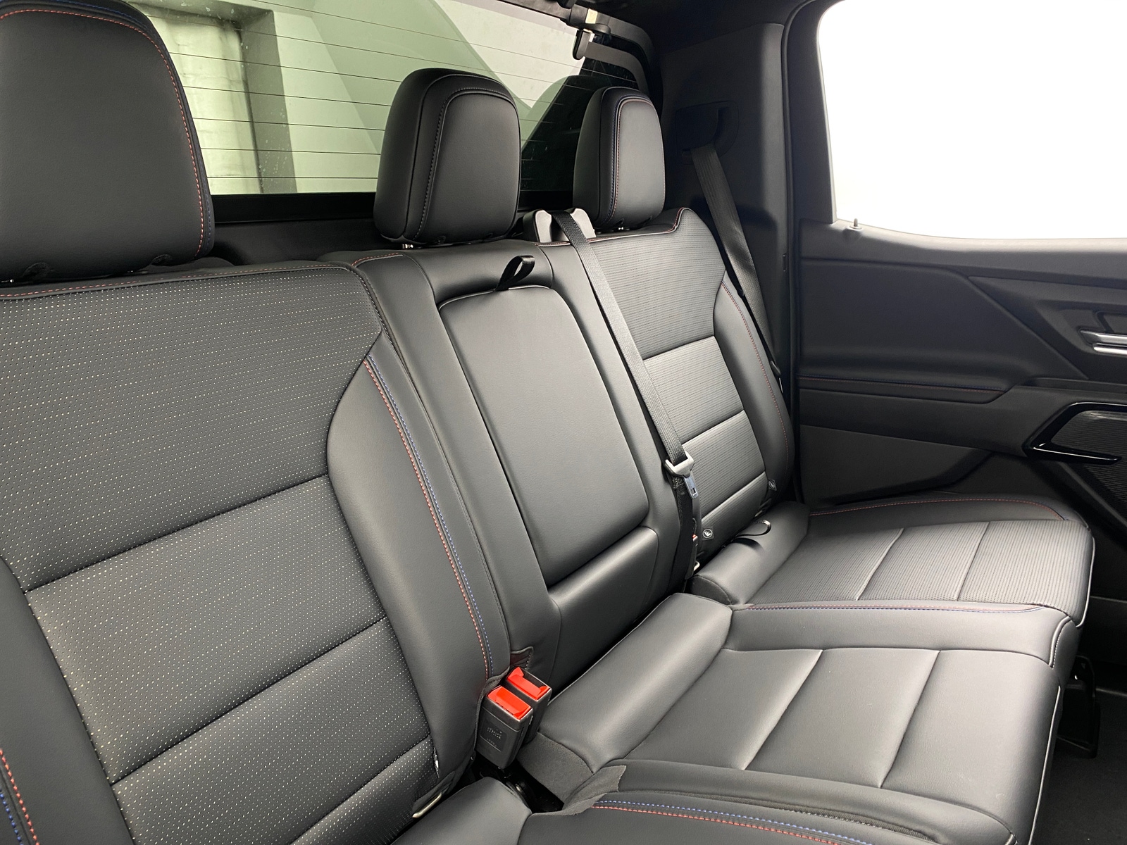 Thumbnail: 2024 Chevrolet Silverado EV - 6