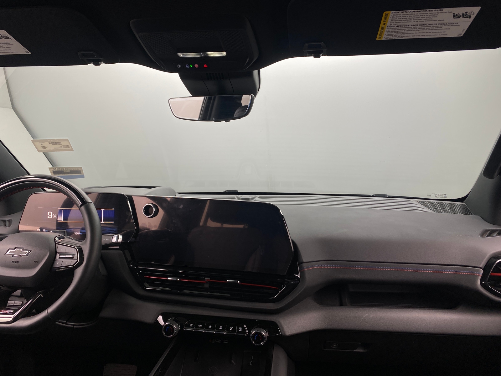 Thumbnail: 2024 Chevrolet Silverado EV - 3