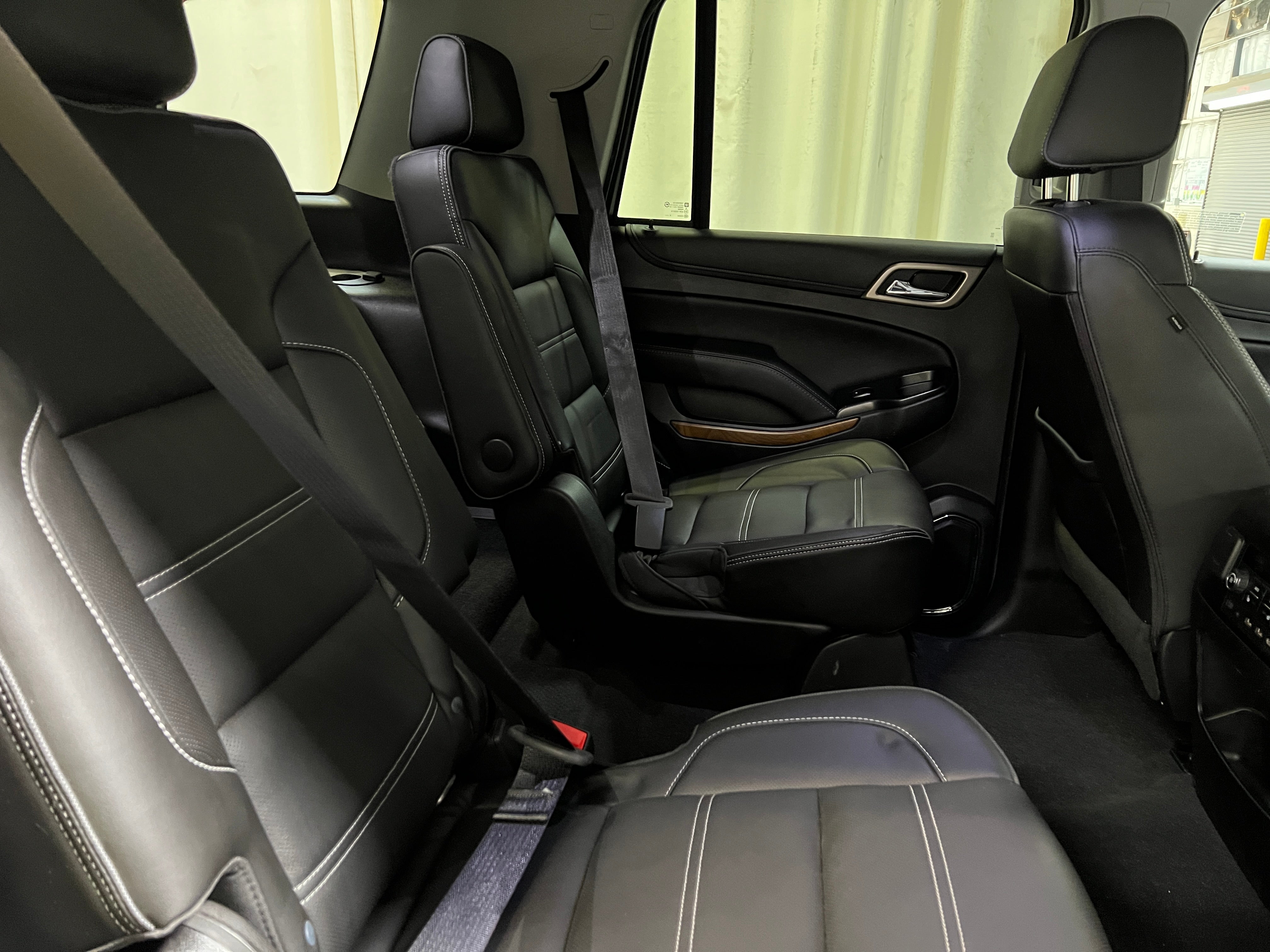 2020 GMC Yukon Denali 5