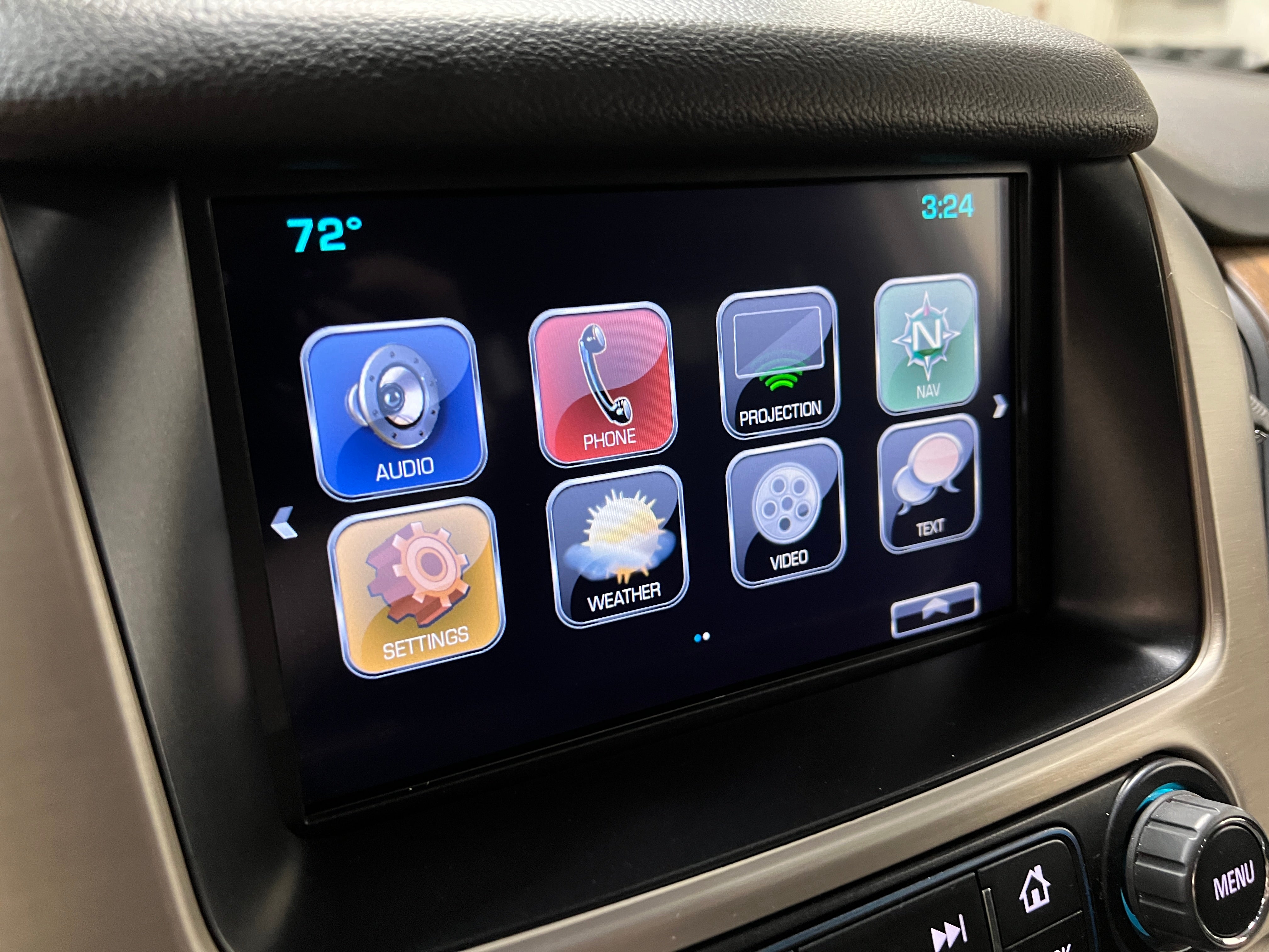2020 GMC Yukon Denali 3