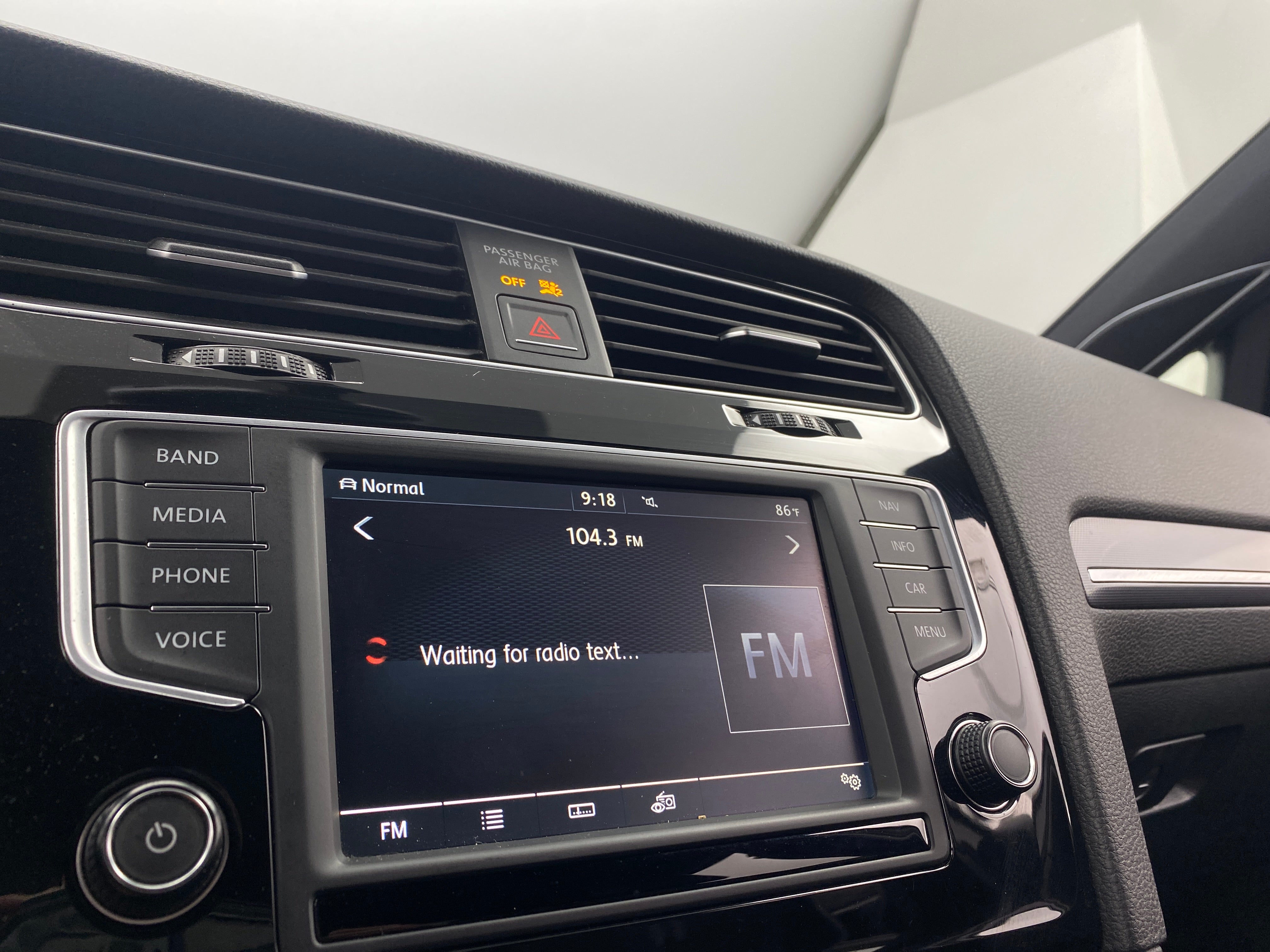 2016 Volkswagen Golf R 3