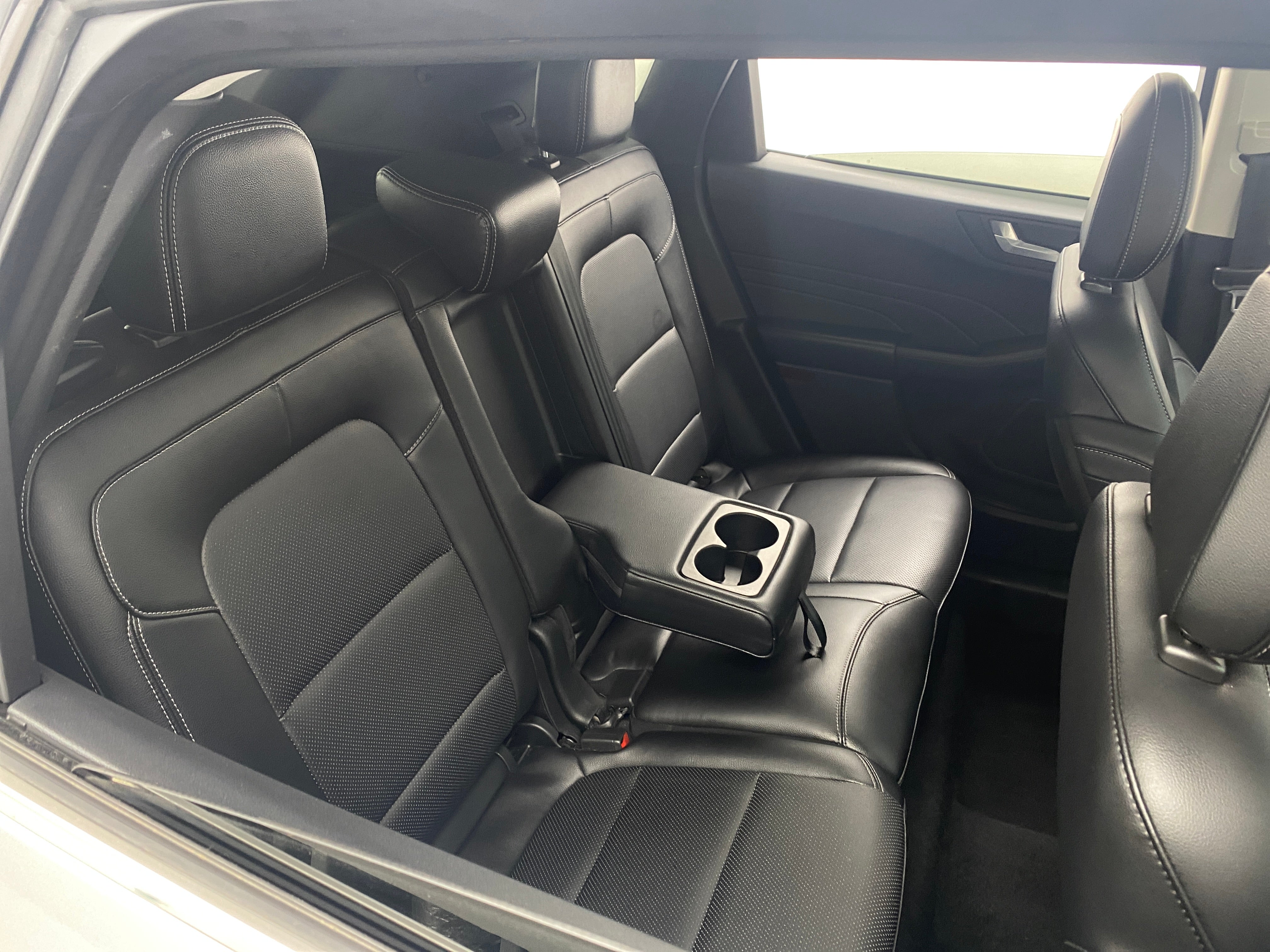 2022 Ford Escape Titanium Hybrid 5