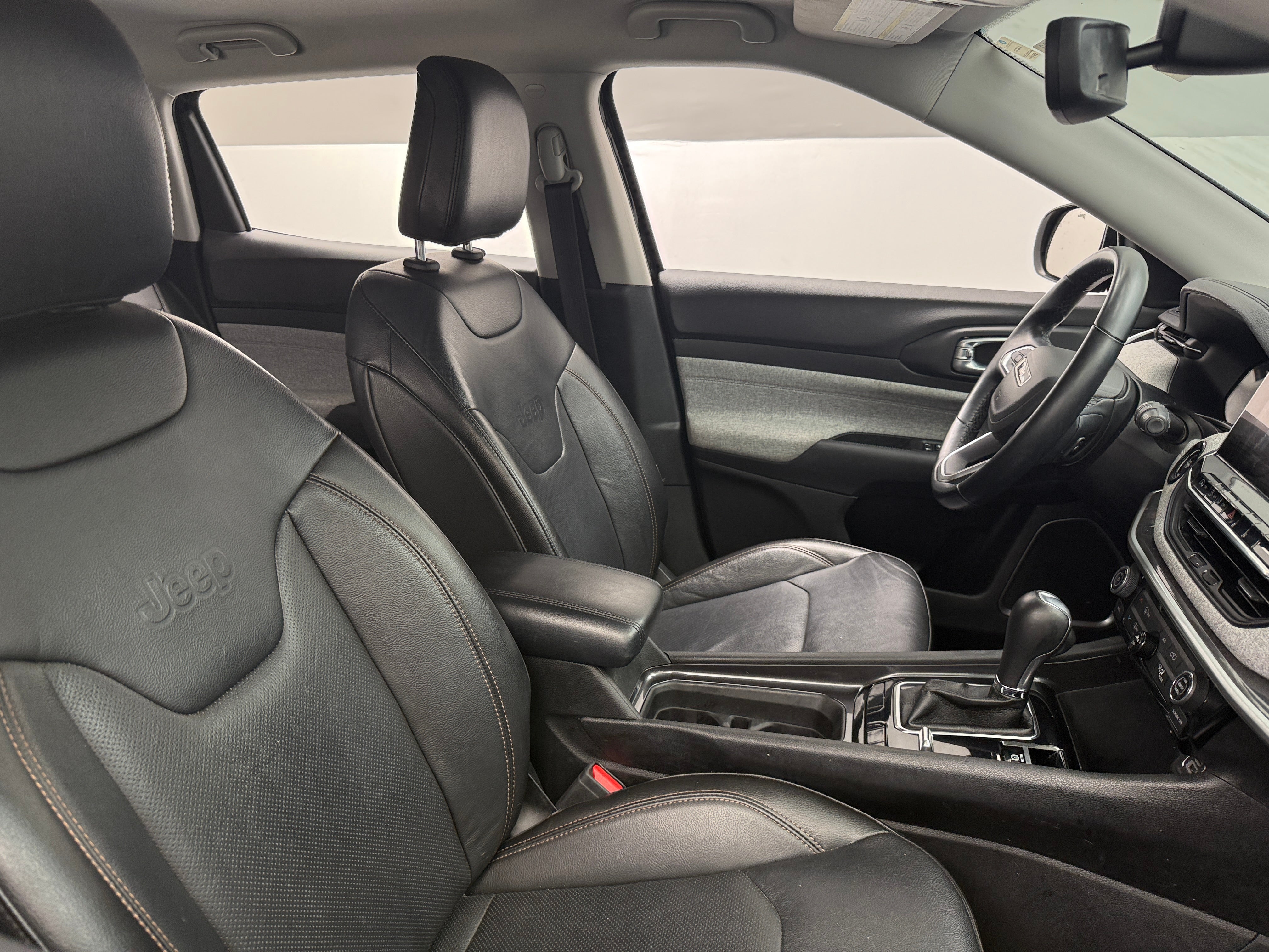 2022 Jeep Compass Latitude 2