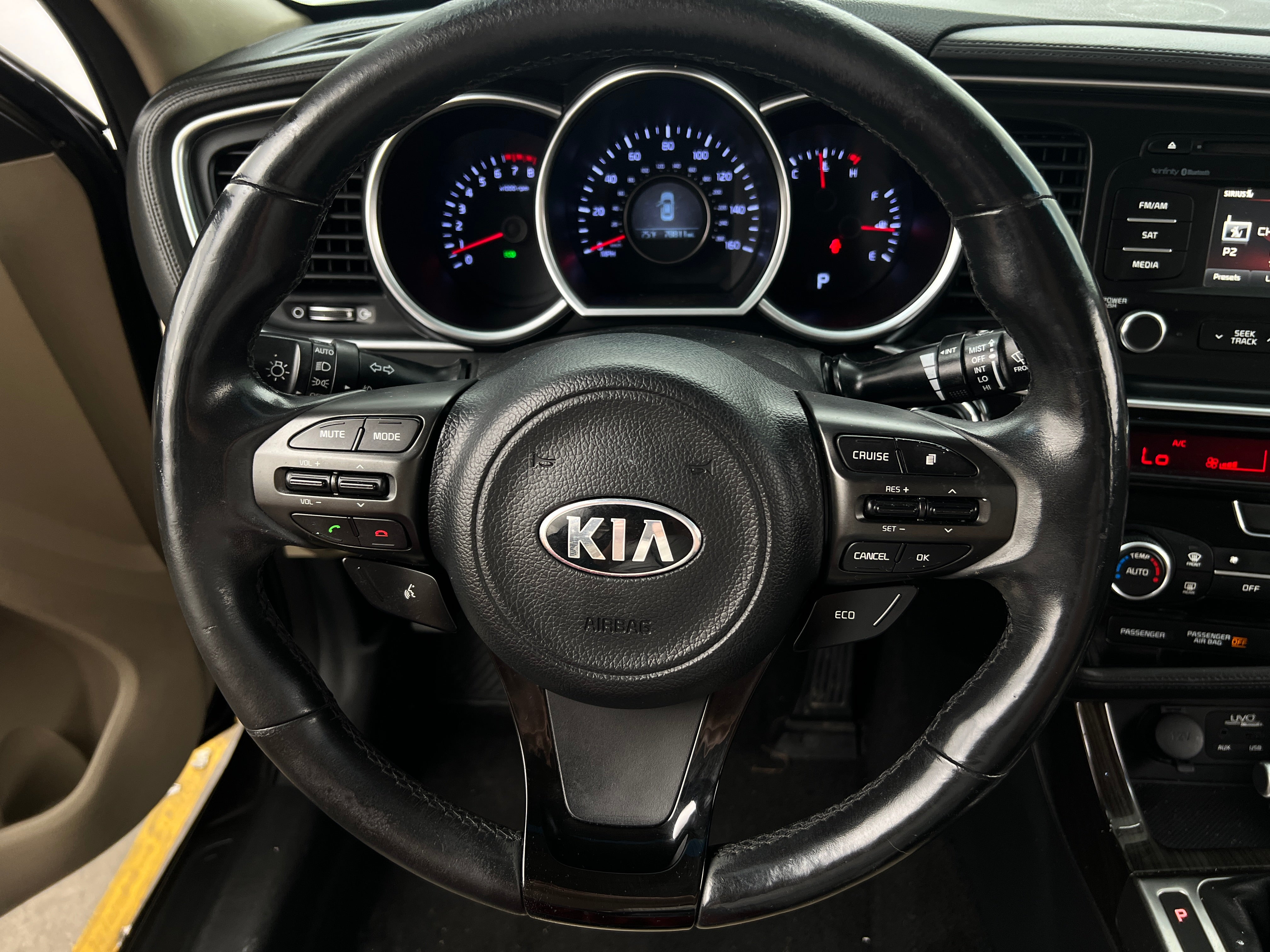 2014 Kia Optima EX 4
