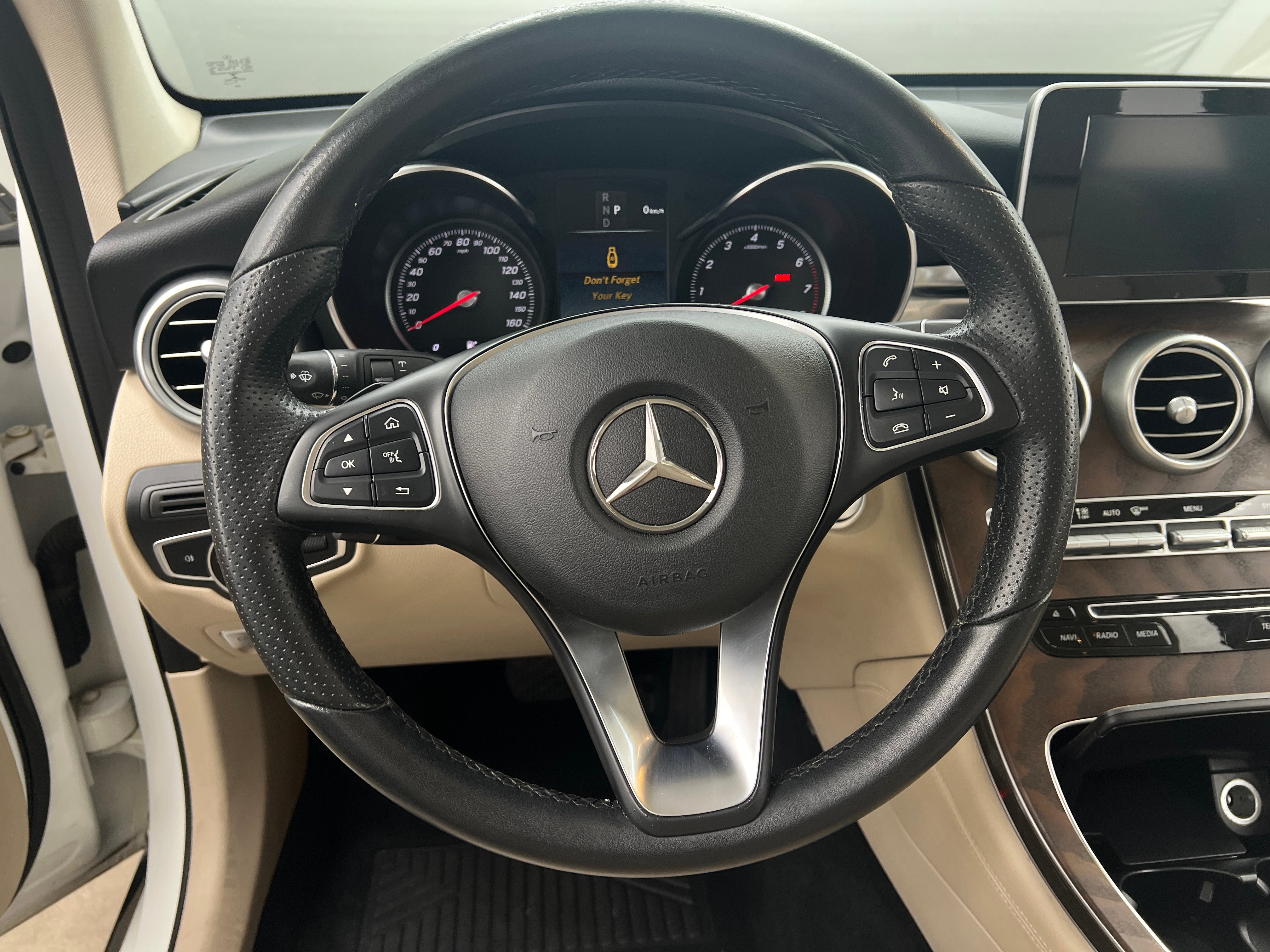 2019 Mercedes-Benz GLC 300 4
