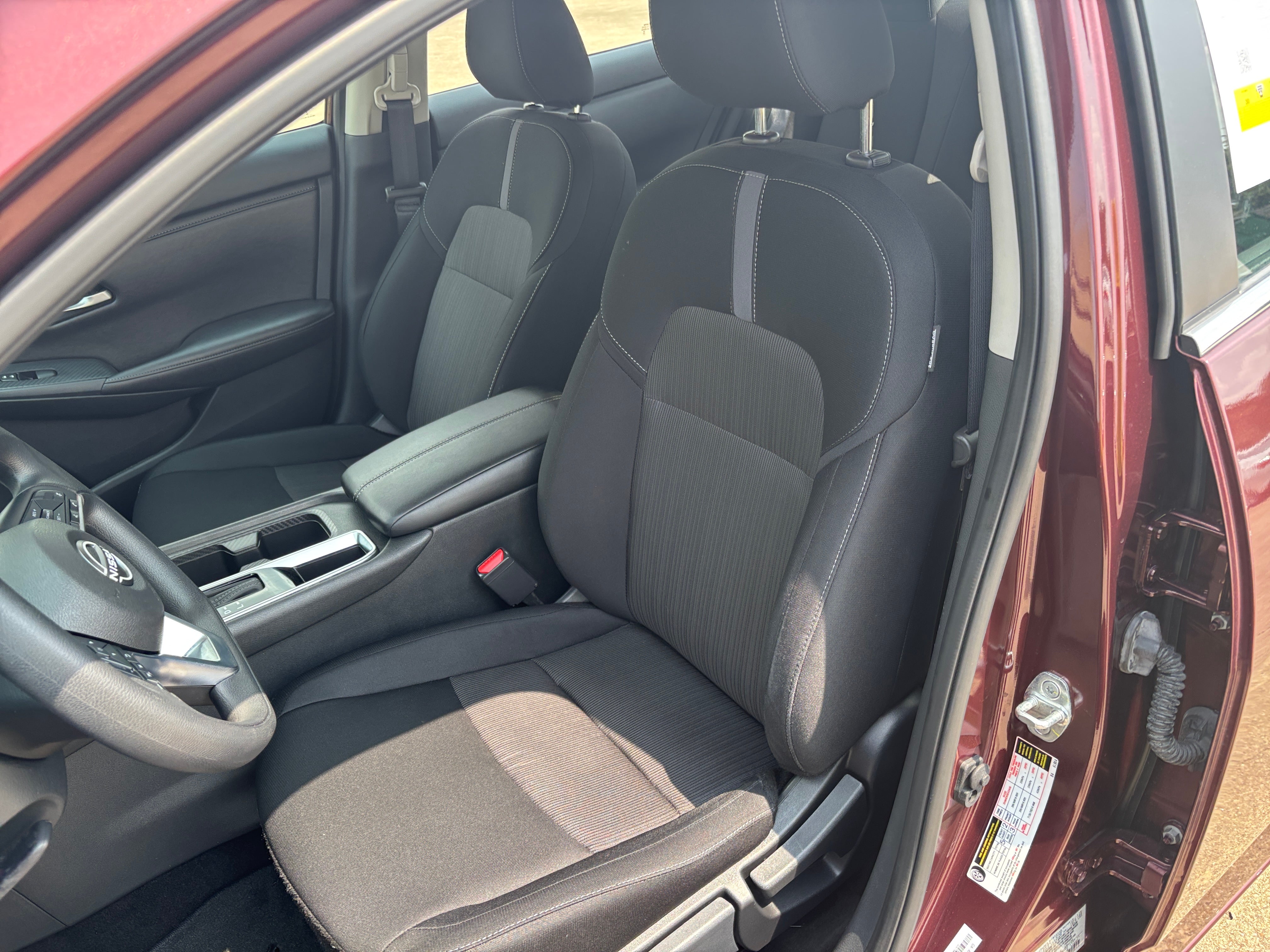 2024 Nissan Sentra SV 2