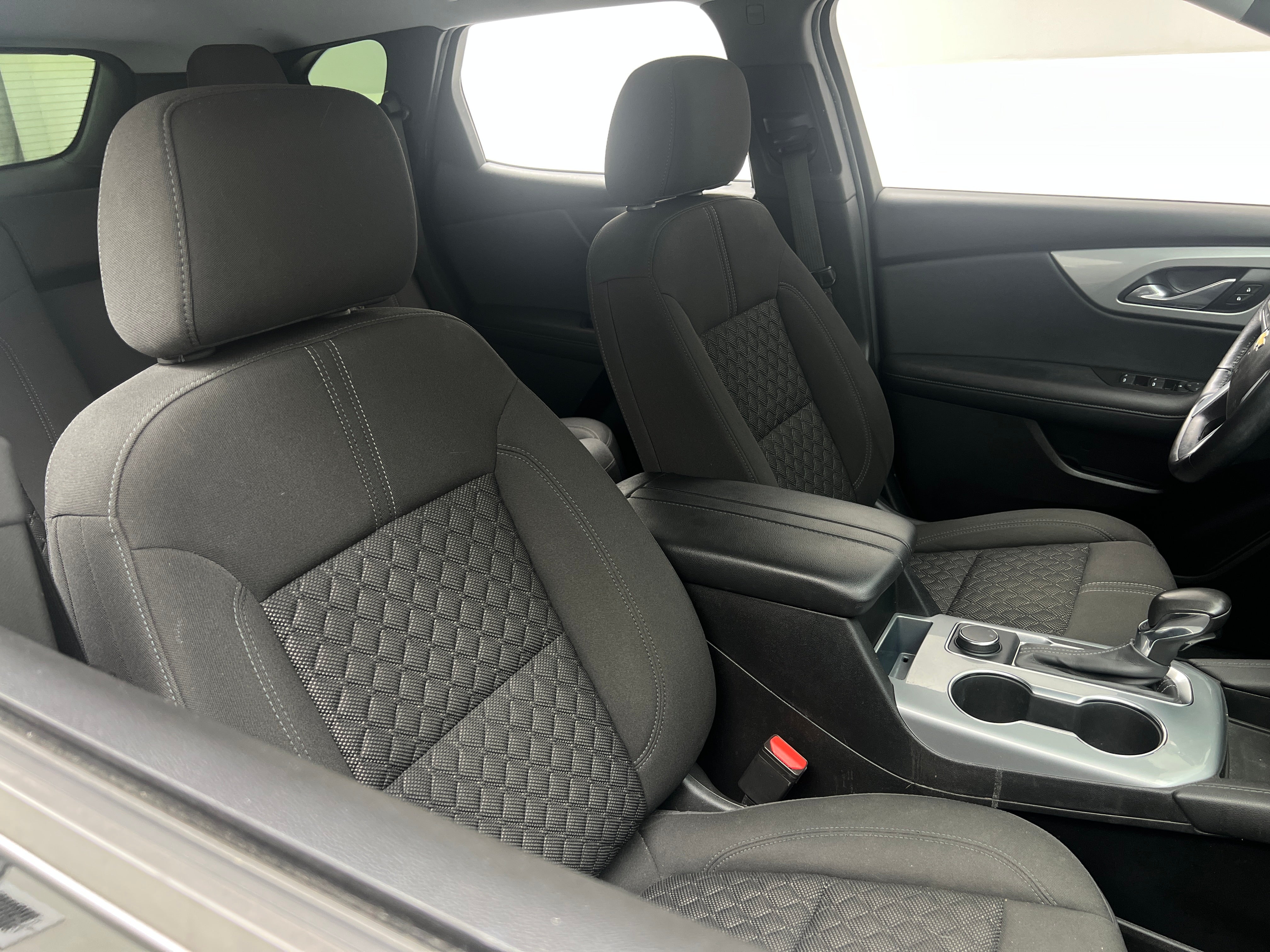 2020 Chevrolet Blazer L 2