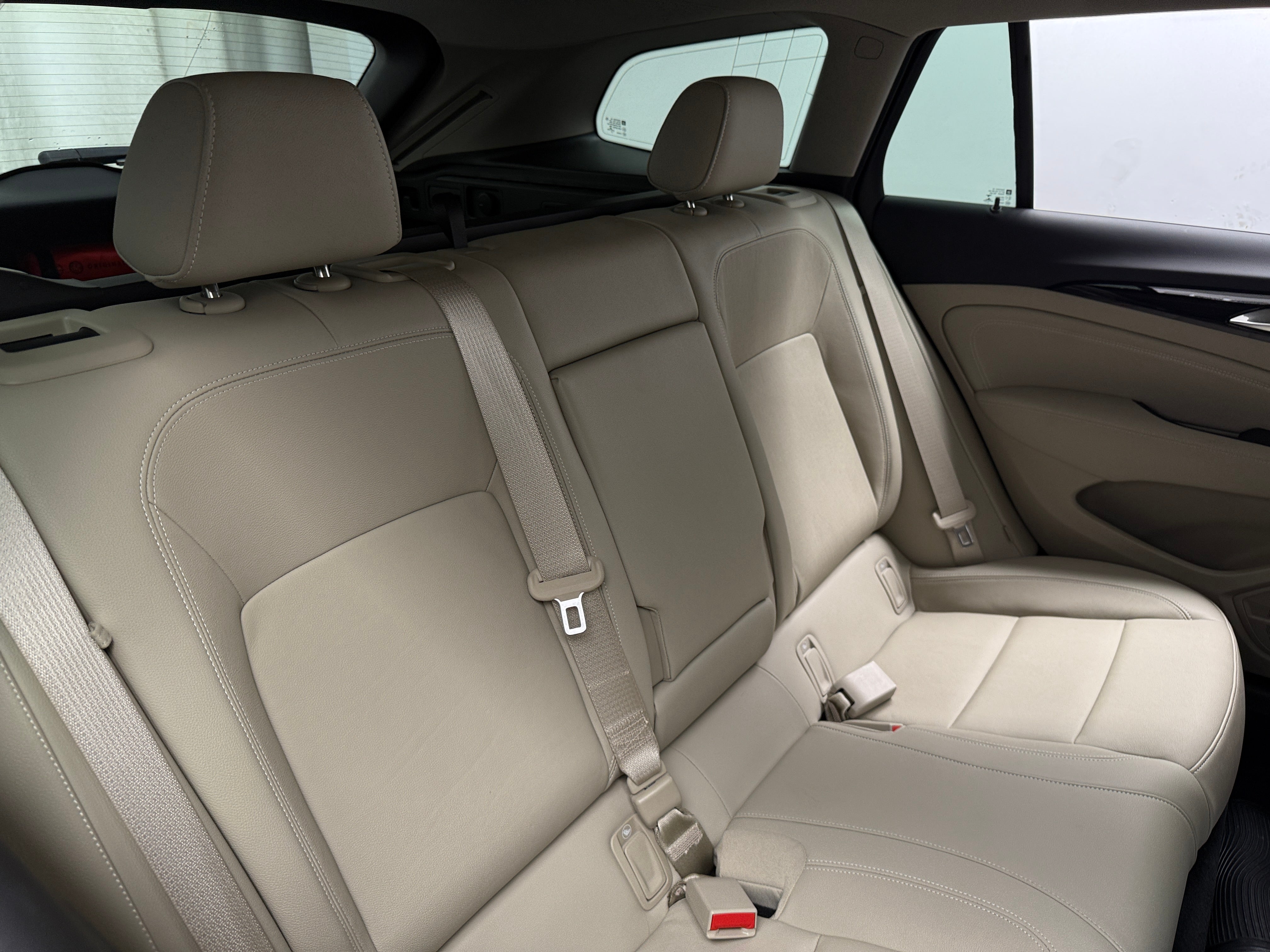 2019 Buick Regal Essence 5