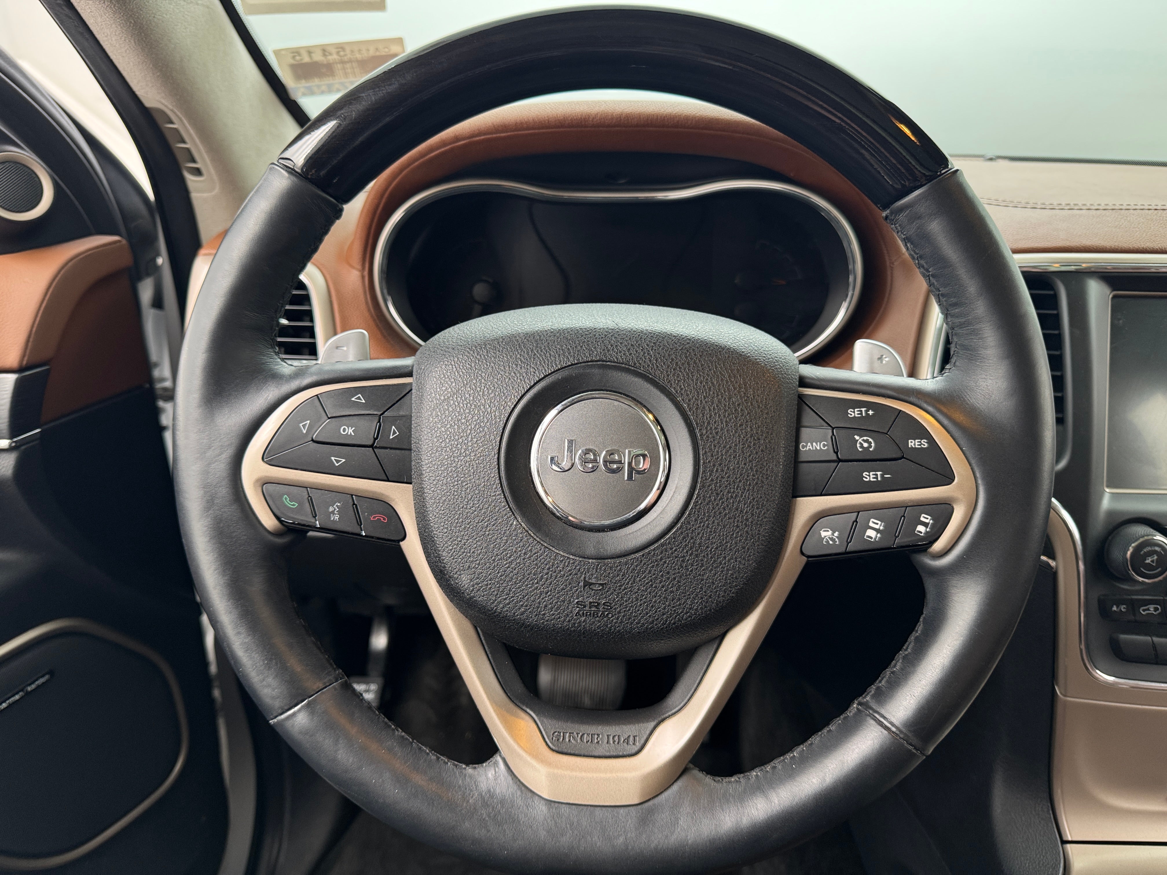 2015 Jeep Grand Cherokee Summit 4