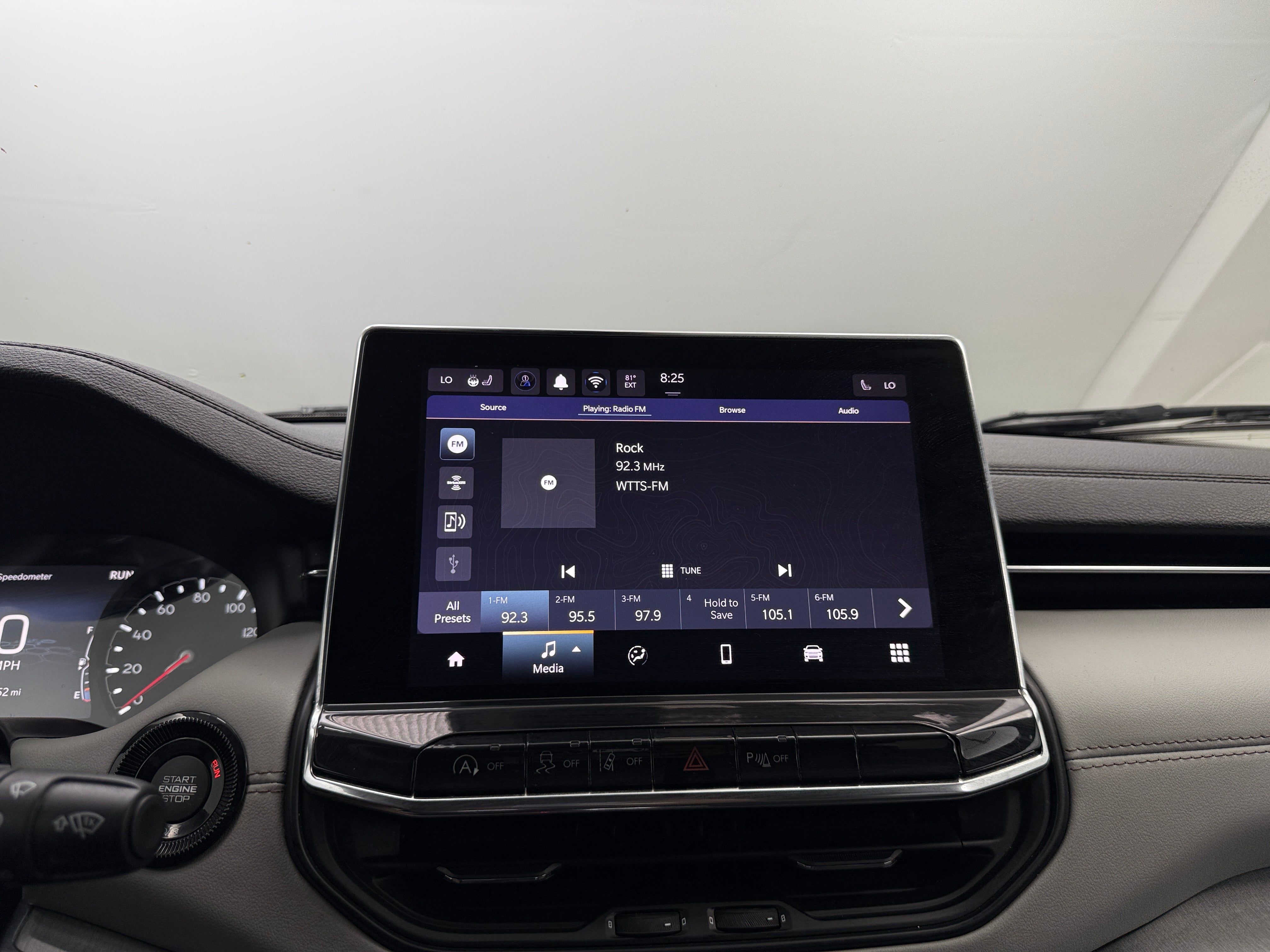 2022 Jeep Compass Limited 3