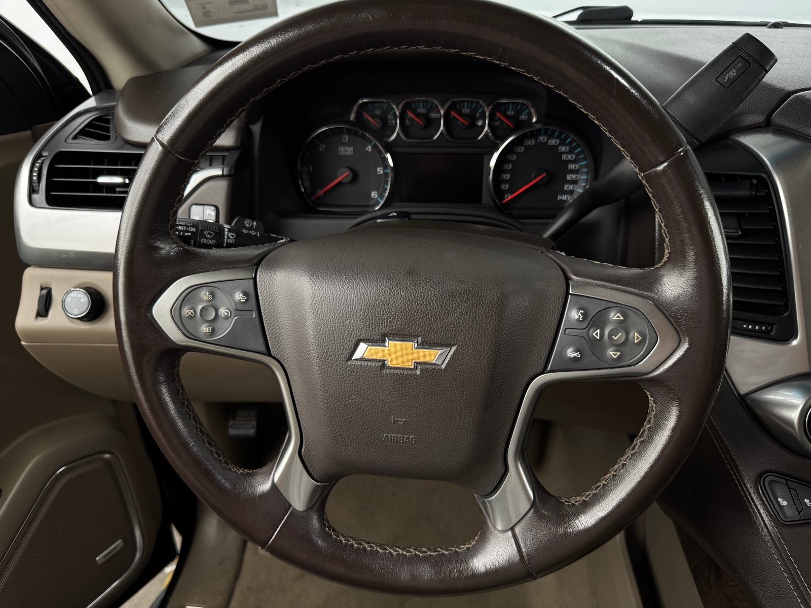Thumbnail: 2019 Chevrolet Suburban - 4