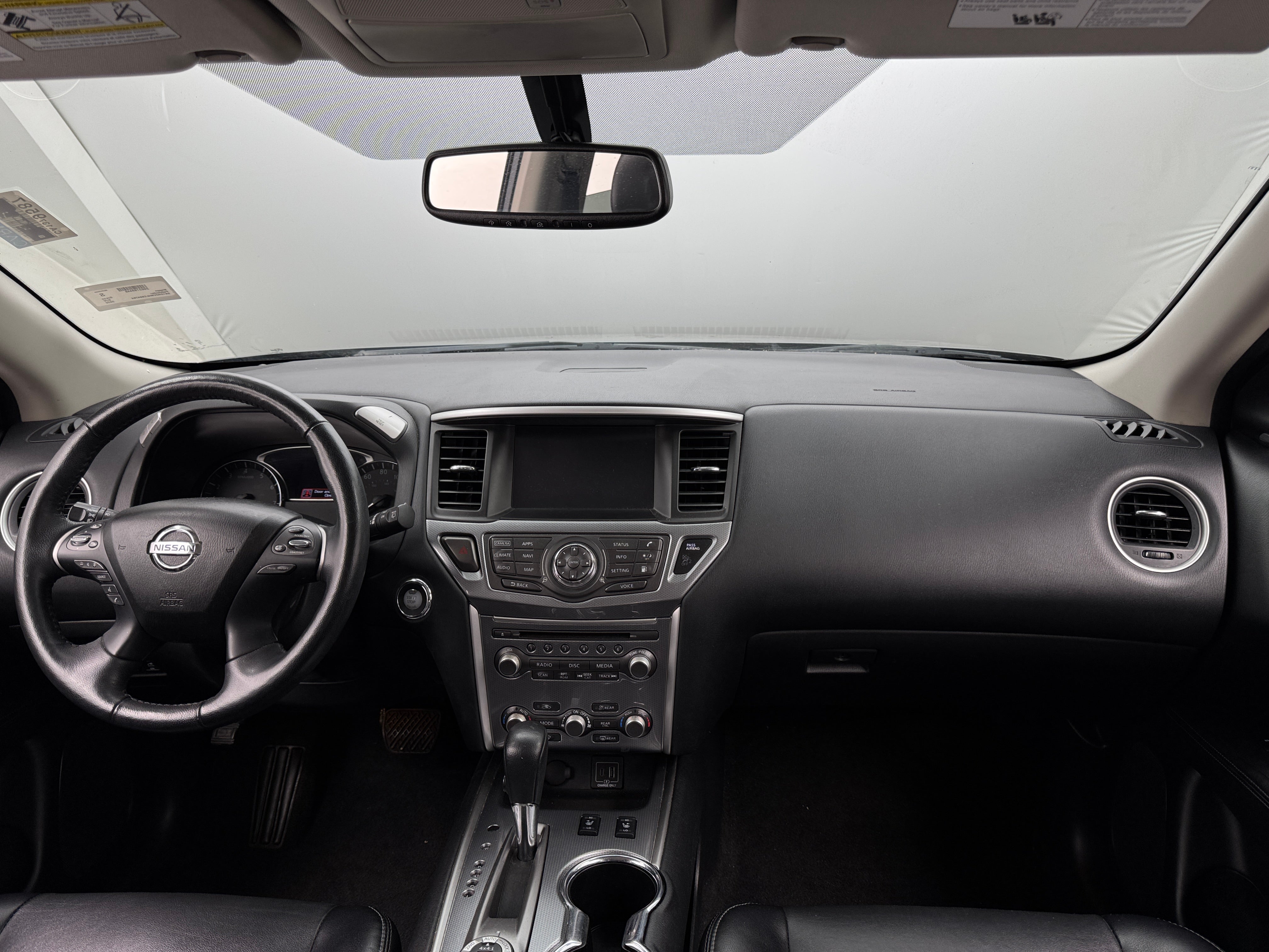 2020 Nissan Pathfinder SL 2