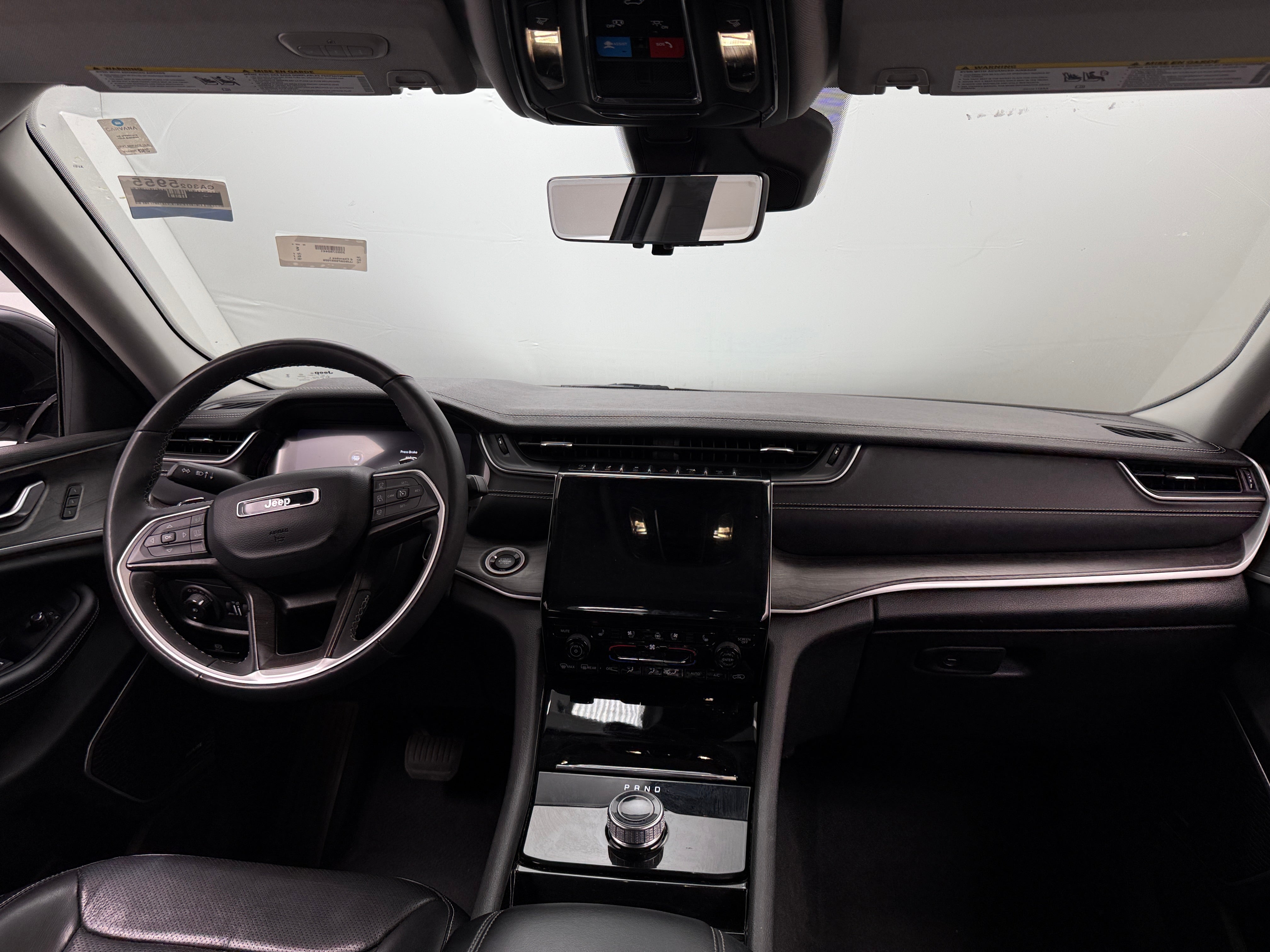 2023 Jeep Grand Cherokee L Limited Edition 2