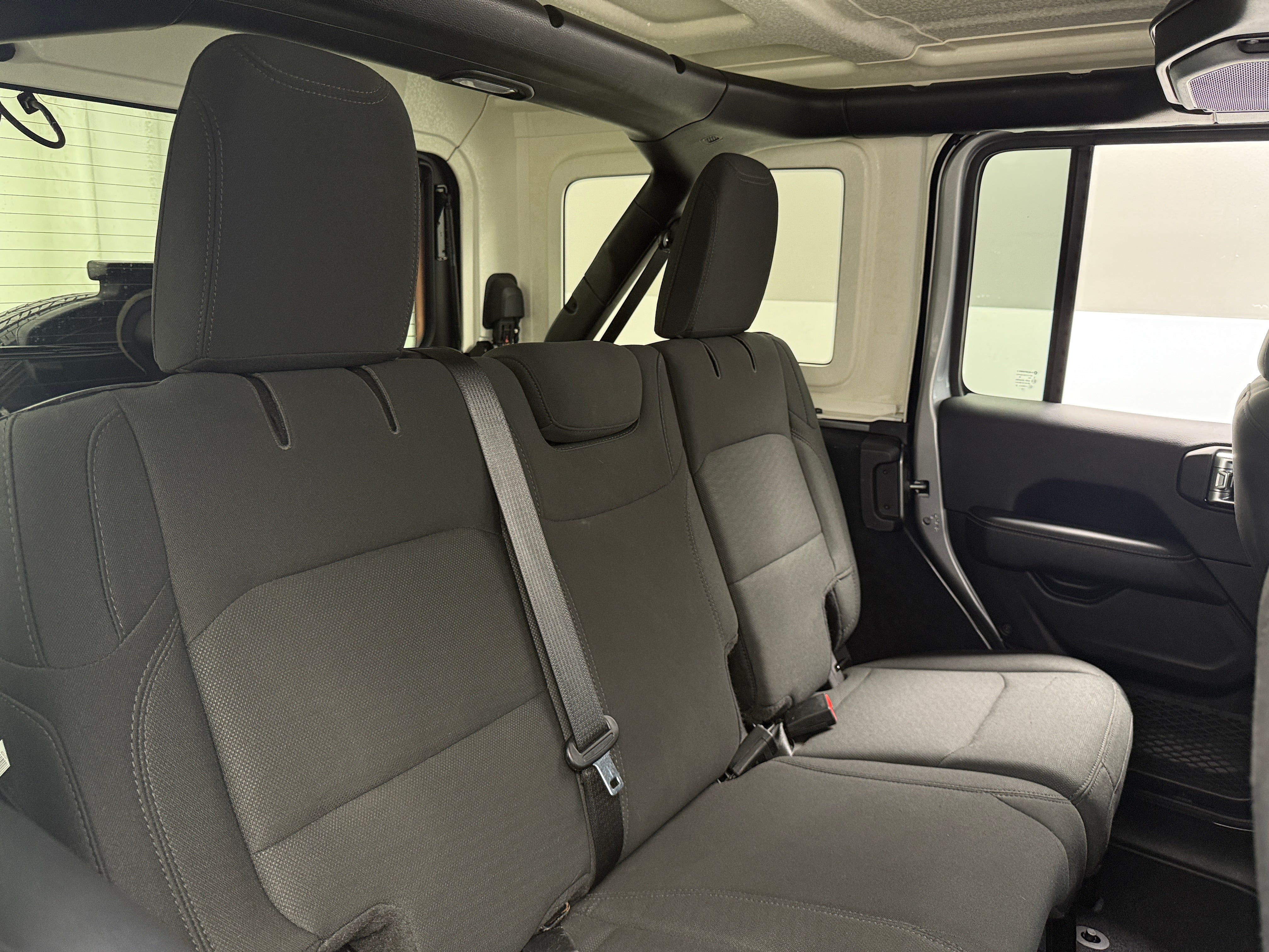 2019 Jeep Wrangler Unlimited Sahara 6