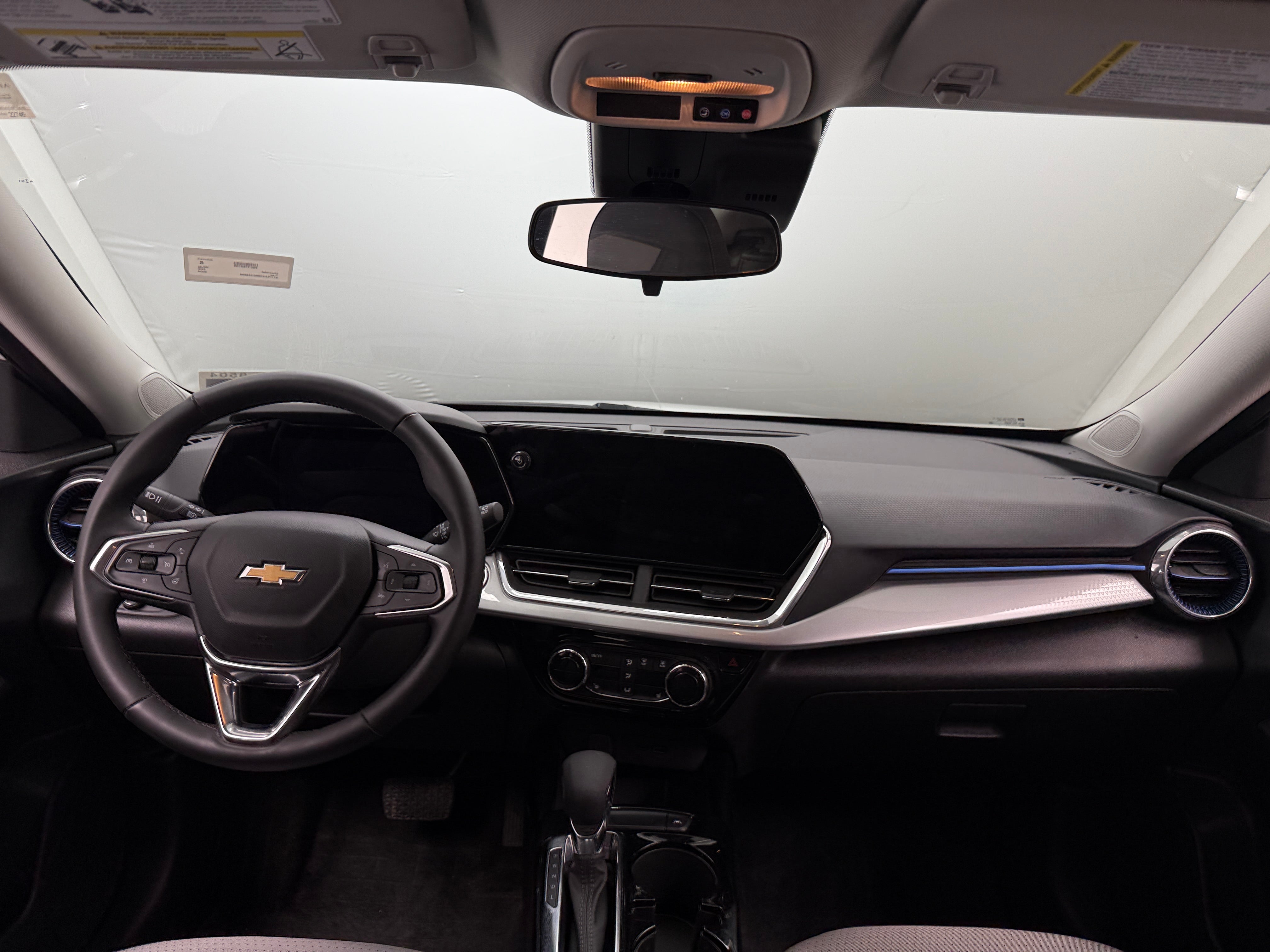 2024 Chevrolet Trax LT 3