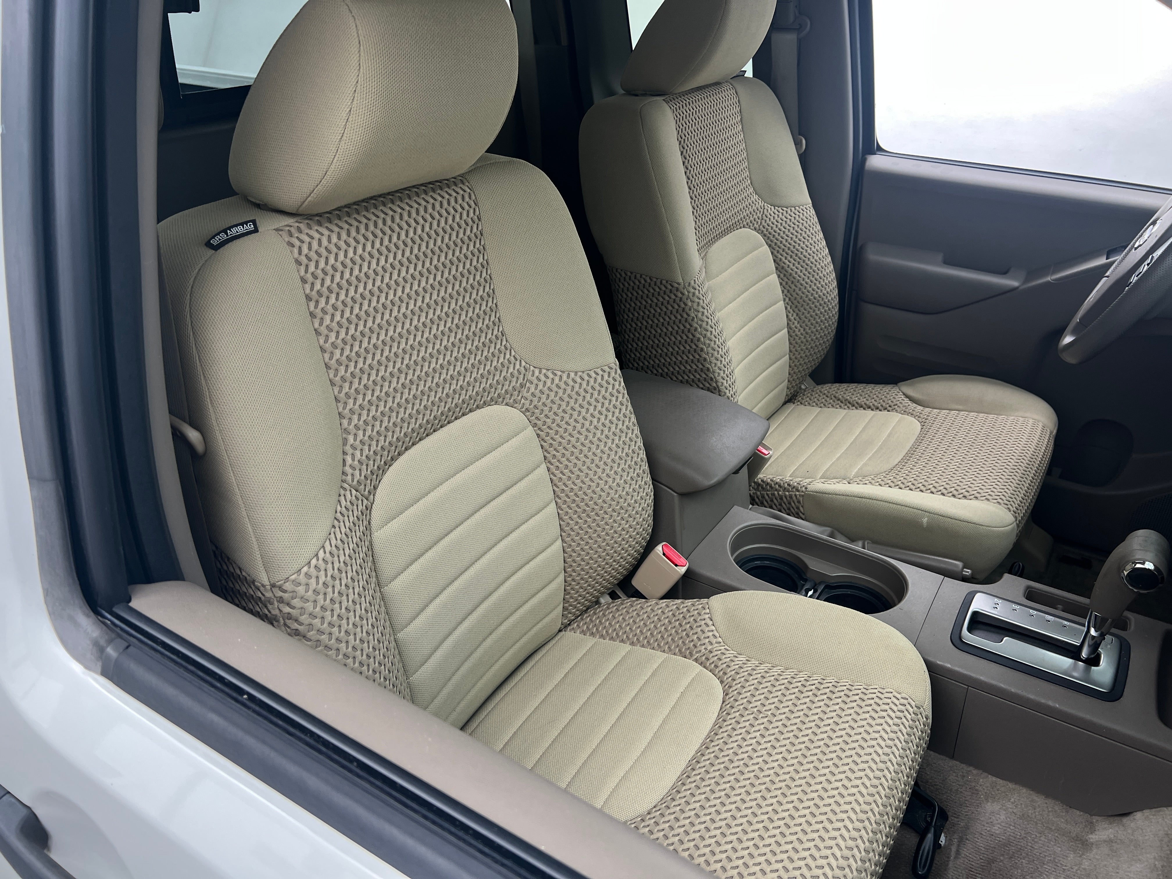 2017 Nissan Frontier SV 2
