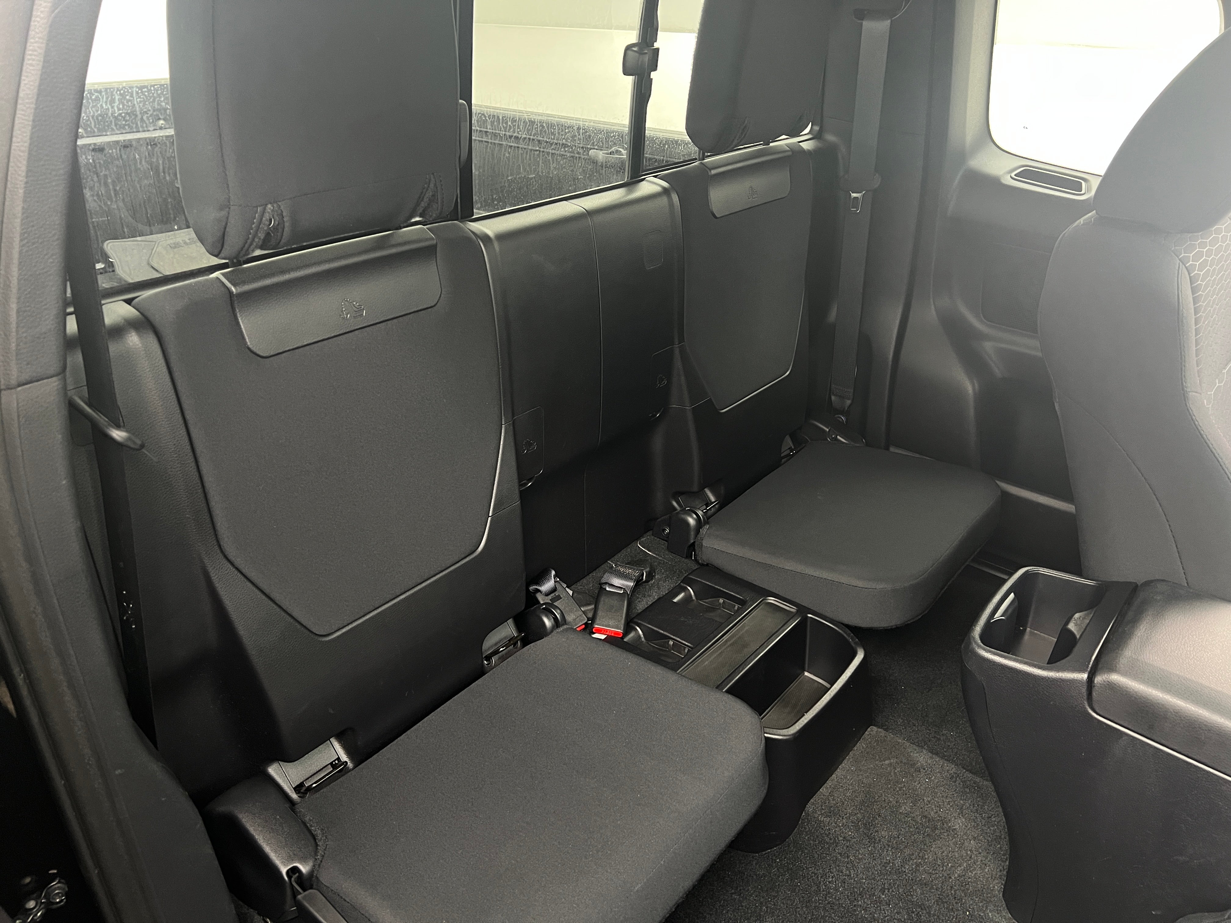 2016 Toyota Tacoma SR5 6