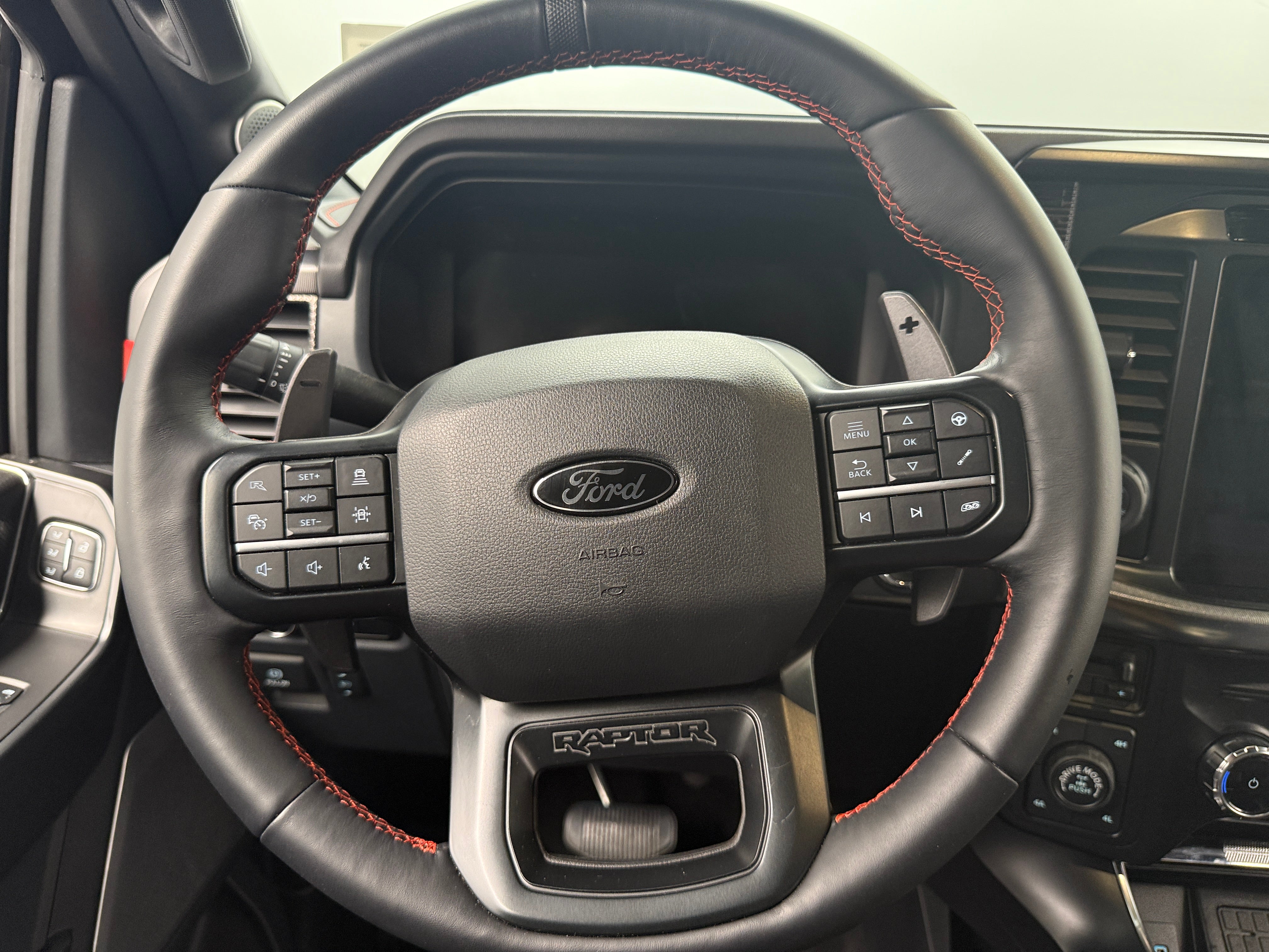 2024 Ford Econoline E-150 4