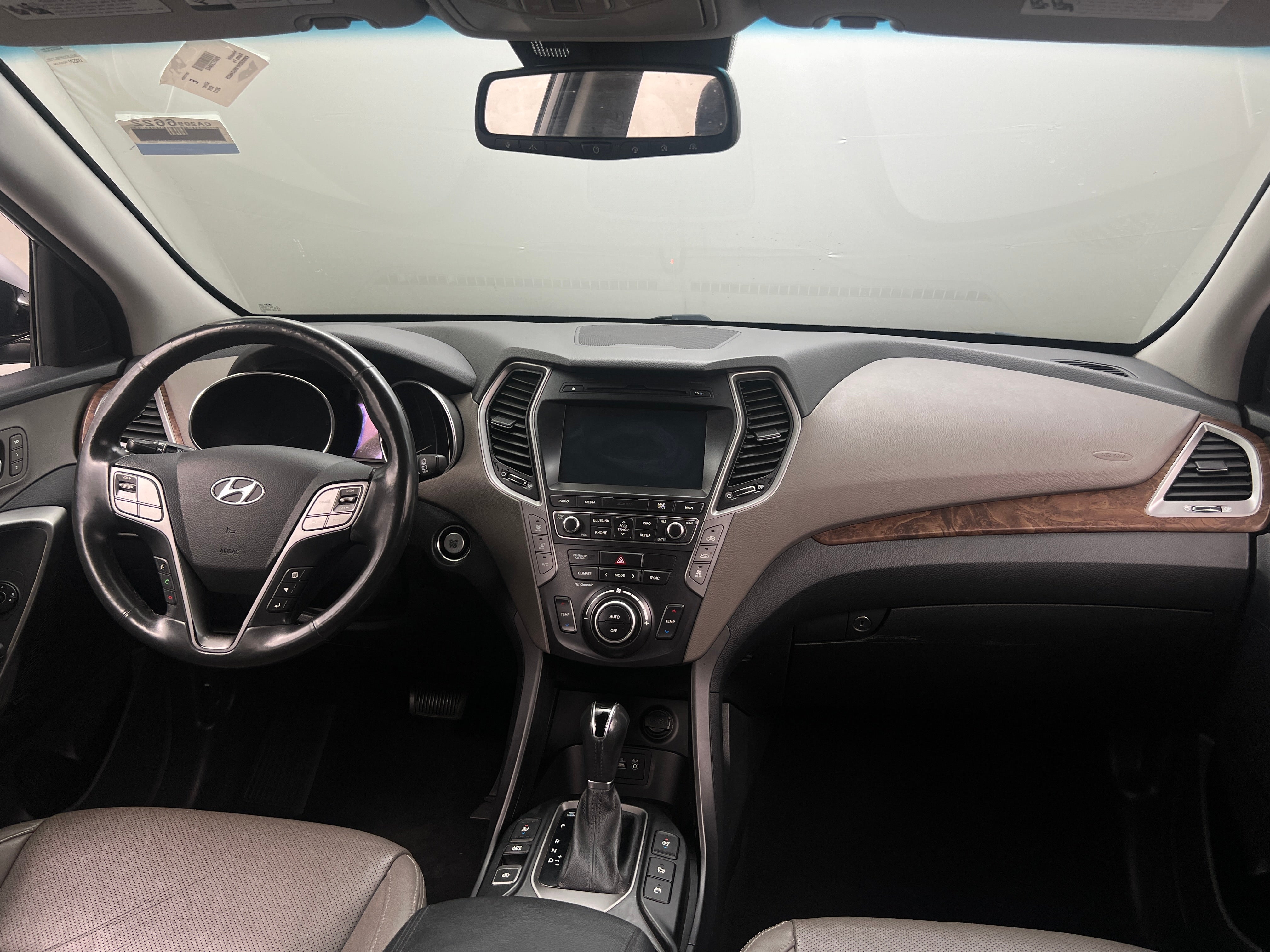 2017 Hyundai Santa Fe Limited 2
