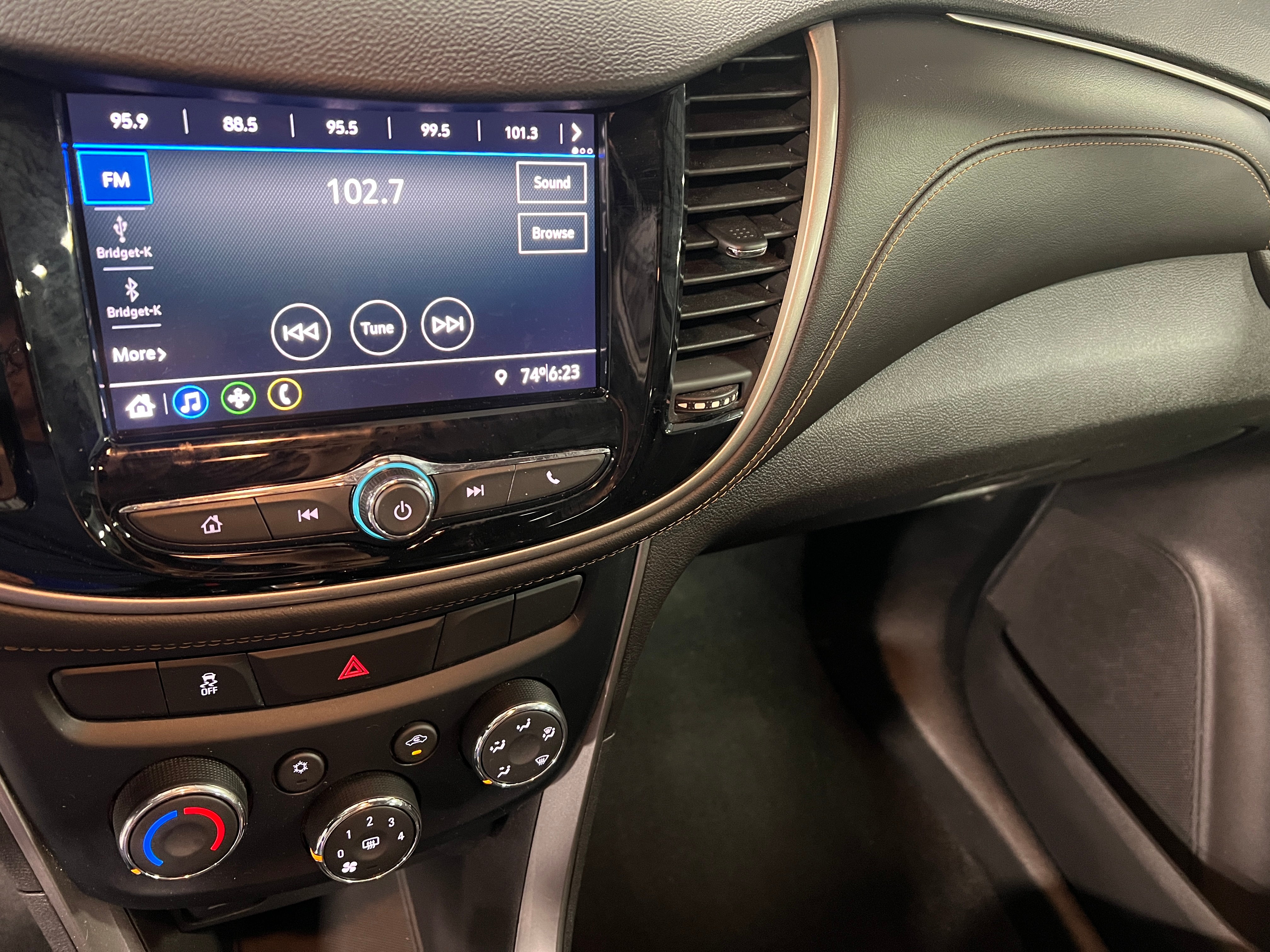 2020 Chevrolet Trax LT 3