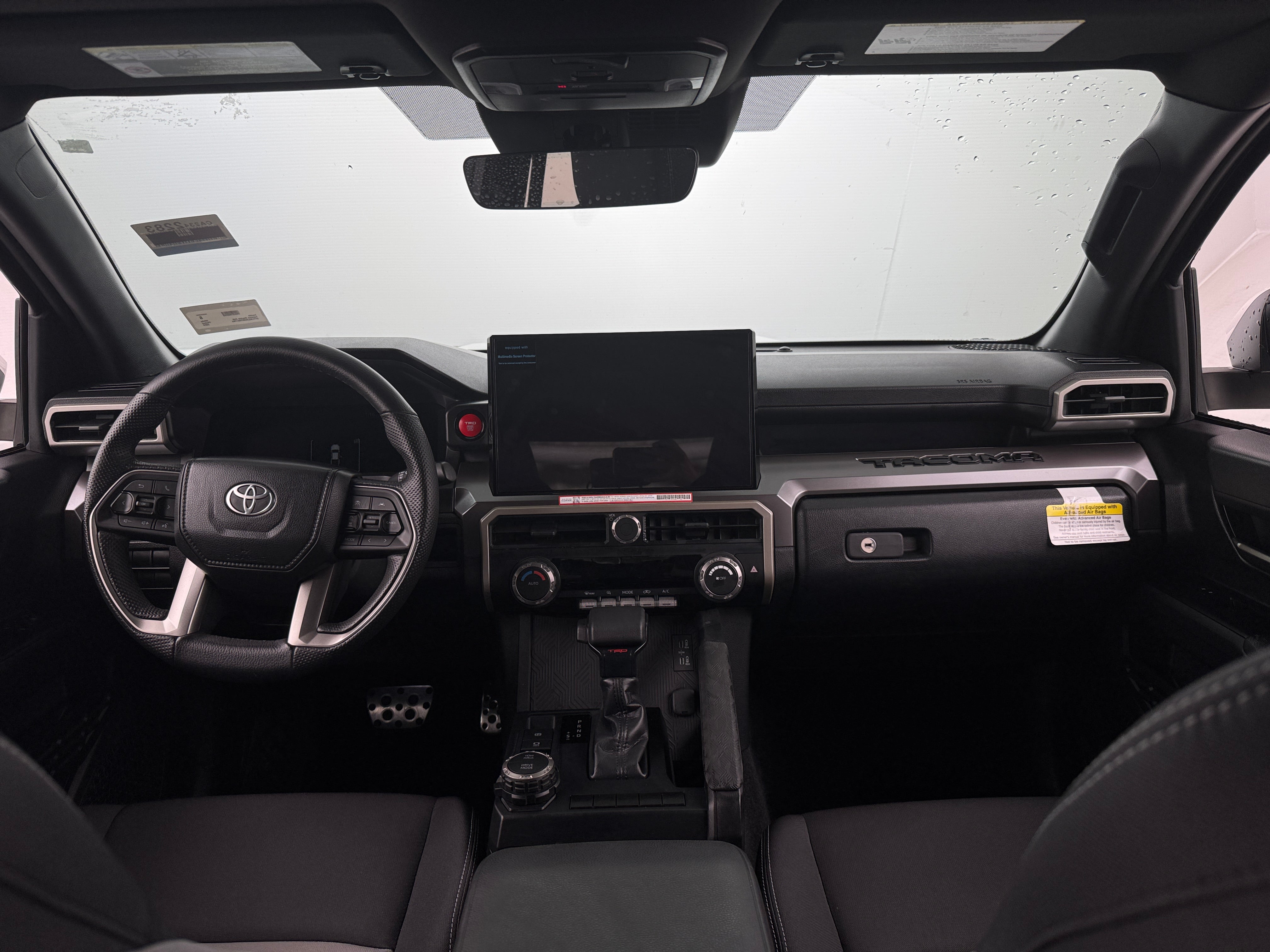 2024 Toyota Tacoma TRD Sport 3