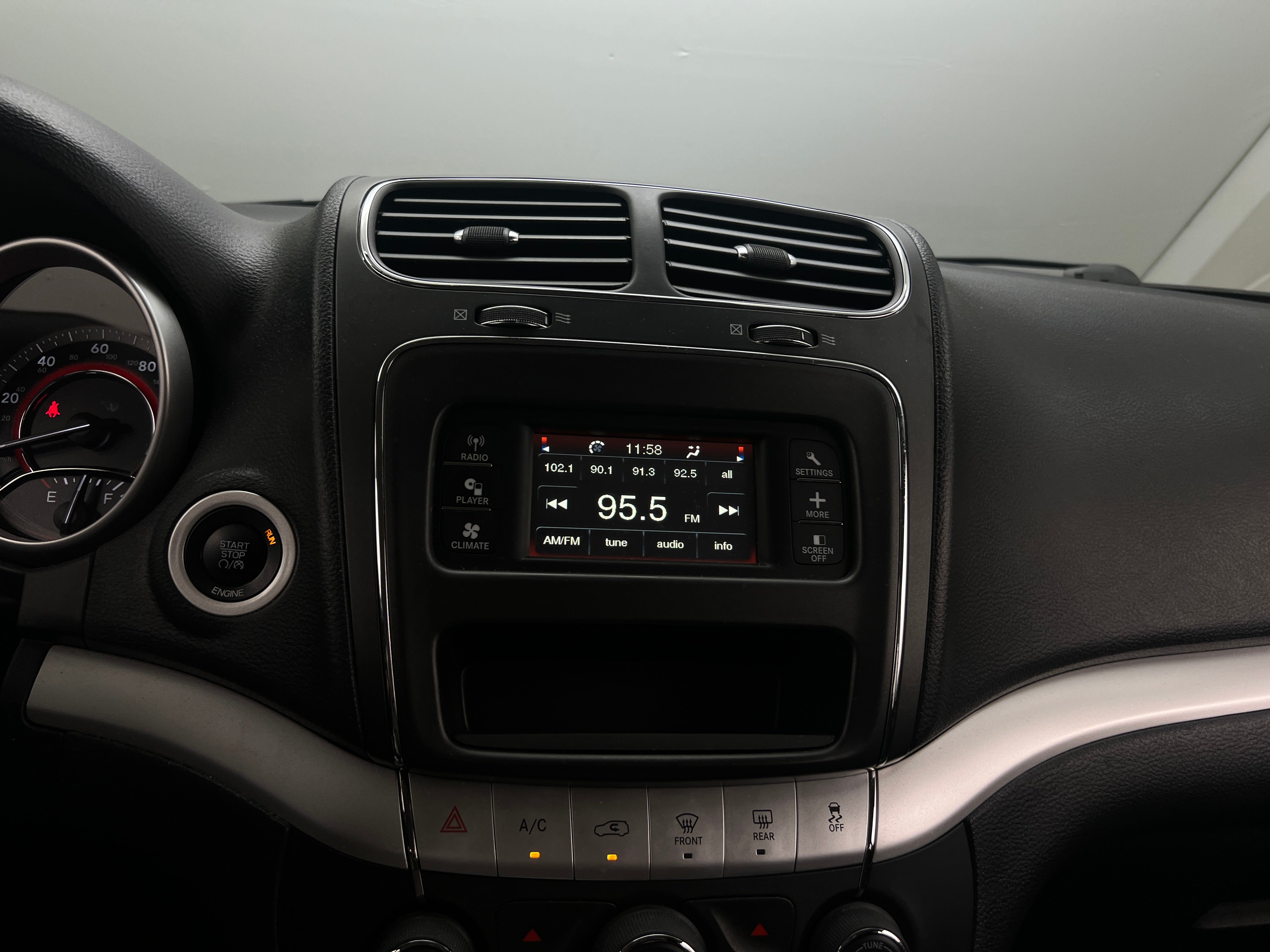 2015 Dodge Journey SE 4