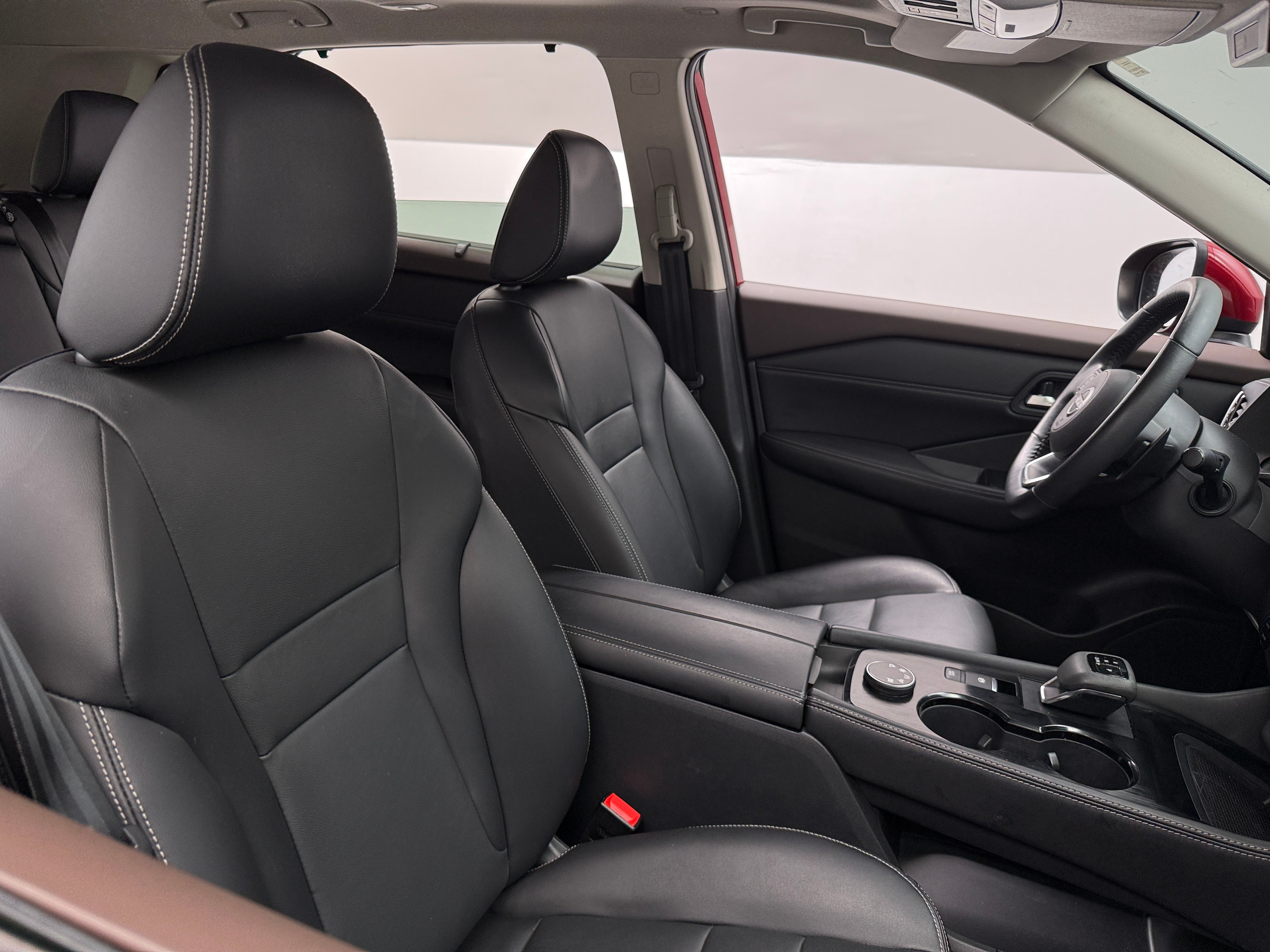 2023 Nissan Rogue SL 2